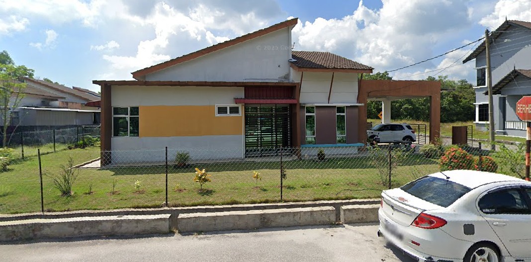 Spacious Corner Semi-D in Tanjung Lumpur