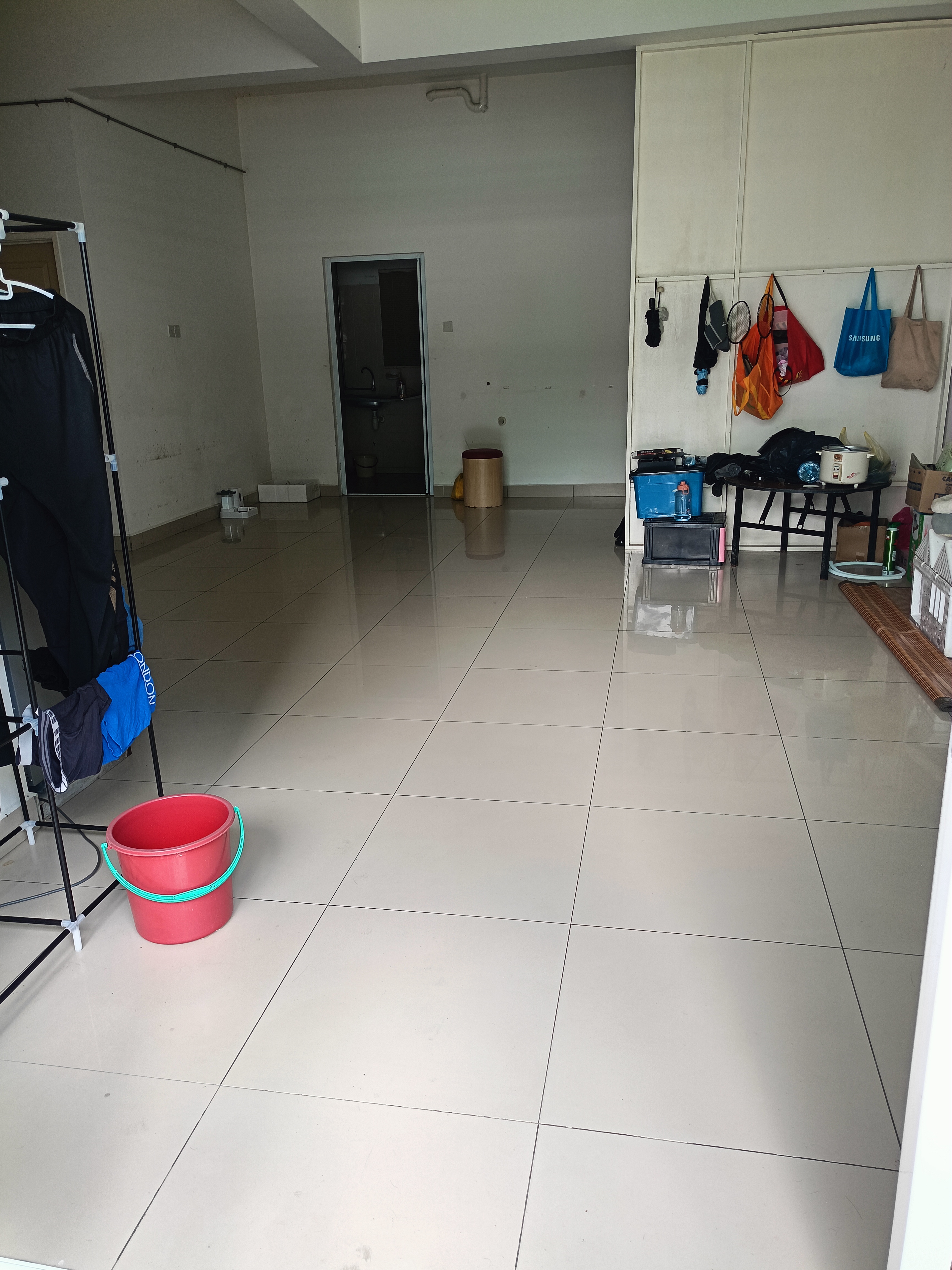 I-Regency Condominium Selling below market value / price - Image 2