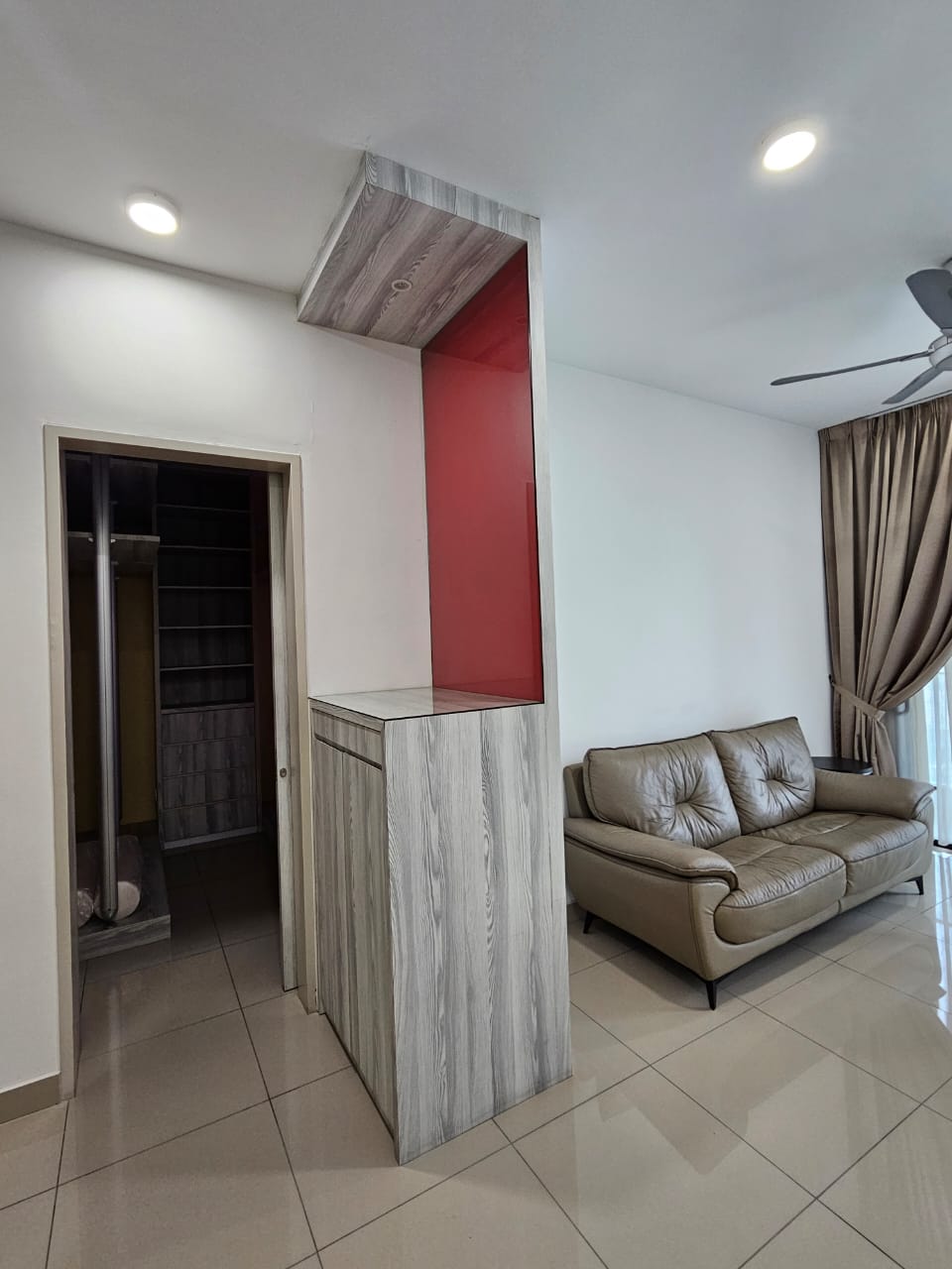 2 bedroom condo with perfect move in condition - Image 3