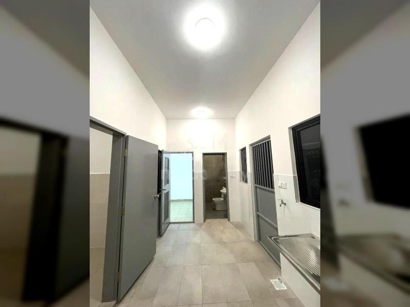 RUMAH SEWA RM2,600‼️| 4+1 BILIK | 2,104 SQFT | SETIA ALAM 2-Storey Terrace @ Setia Utama 3, Setia Alam  Rumah luas |4+1 bilik, 4 bilik air & gated guarded! 📍 Setia Utama 3, Setia Alam •   - Image 6