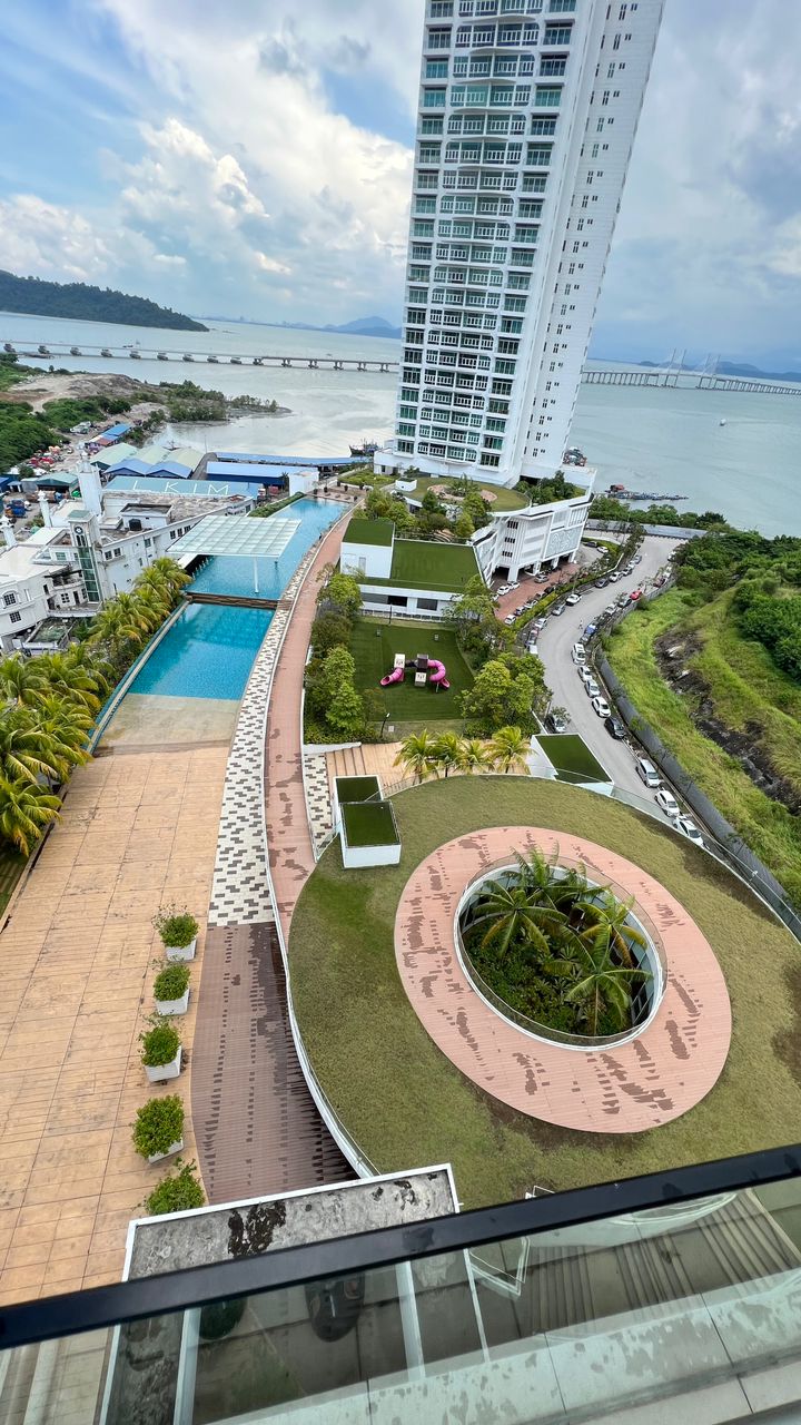 SOUTHBAY PLAZA CONDO FOR RENT - Available Now 2026 July 