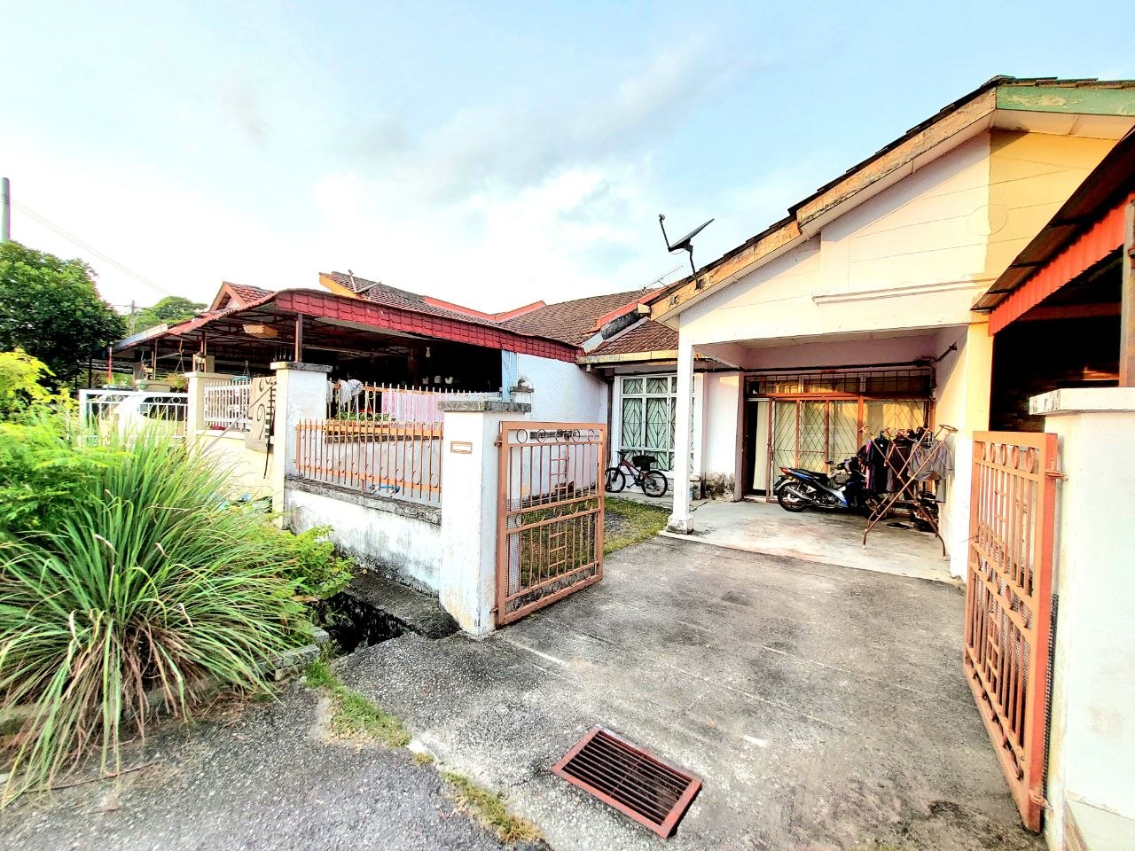 BELOW MARKET Single Storey Taman Desa Cempaka, Nilai N.Sembilan - Image 3