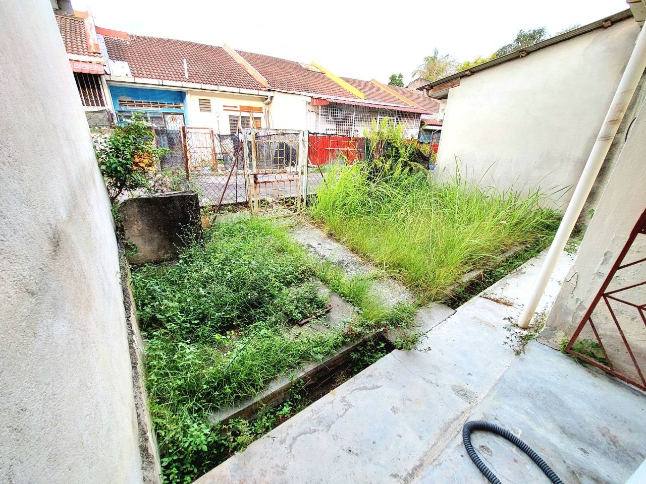 BELOW MARKET Single Storey Taman Desa Cempaka, Nilai N.Sembilan - Image 6