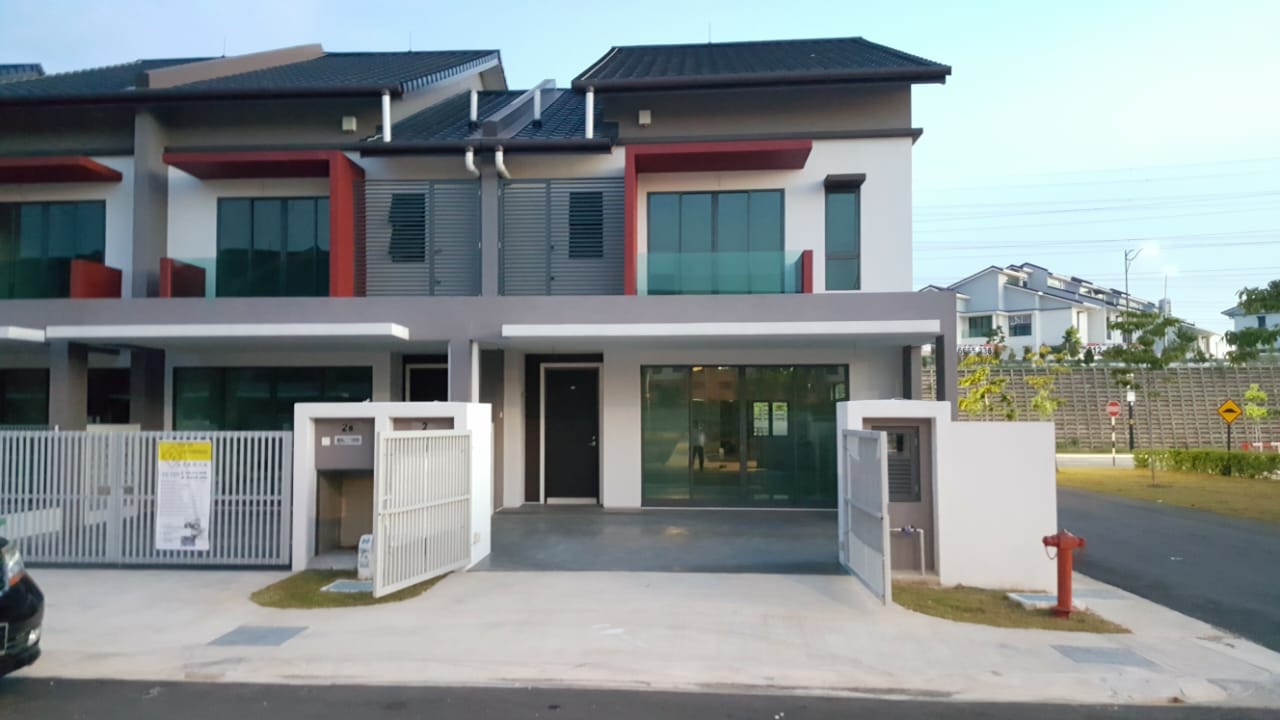 Nahara bandar Bukit raja Klang for rent Double storey house for rent  - Image 5