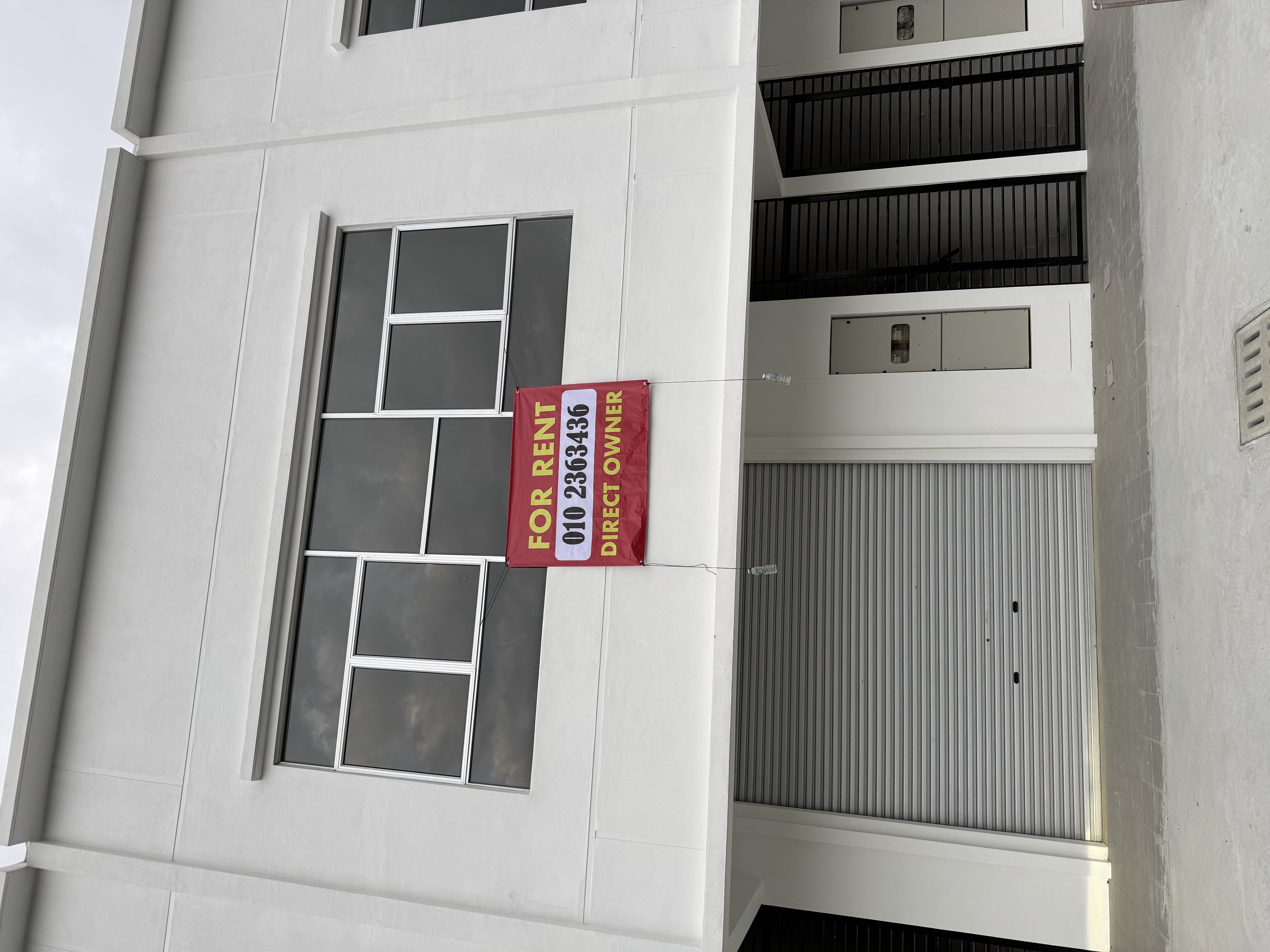 Gadong Labu Brand New Shop Facing Main Road