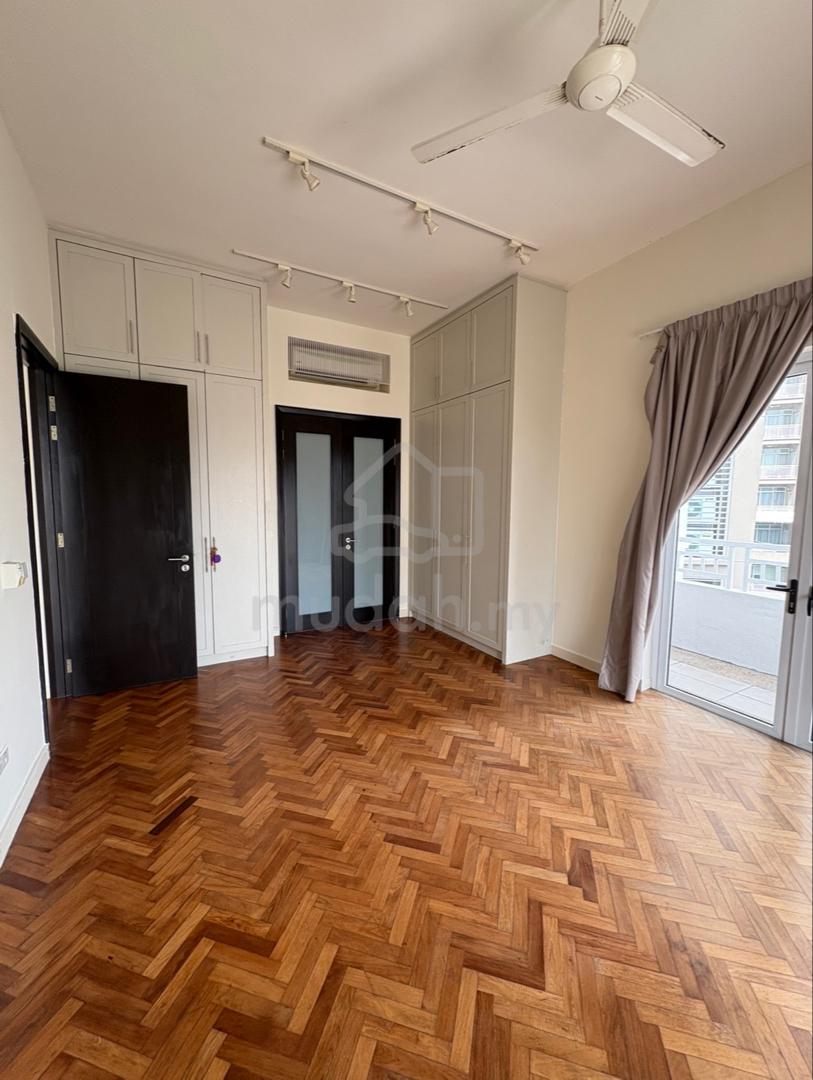 Andaman @ Quayside seafront resort condo 1629sf Lower floor unit FOR SALE  - Image 7