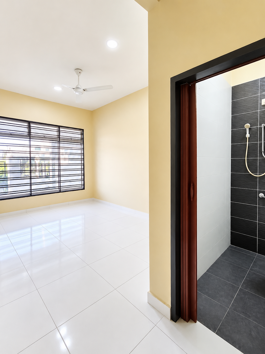 Jalan Bangau 2 Bandar Putra Kulai | 4 Bedroom Freehold Terrace | RM490K - Image 14