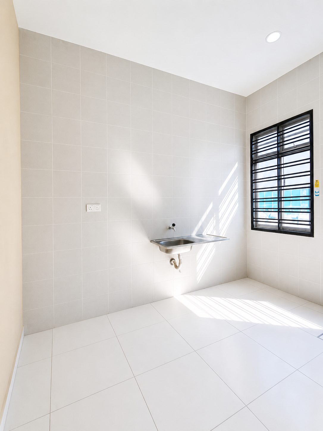 Jalan Bangau 2 Bandar Putra Kulai | 4 Bedroom Freehold Terrace | RM490K - Image 10