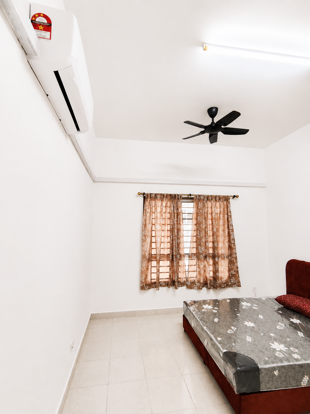 Fully Furnished 4 Bedroom House For Rent Bandar Putra Kulai | RM2,500 - Image 11