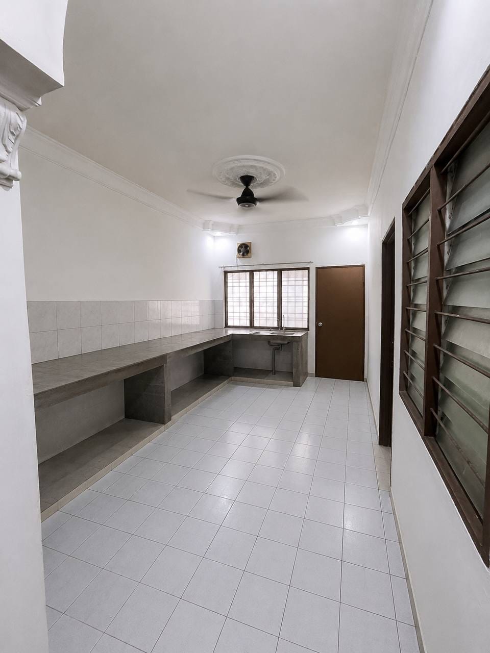 FOR SALE | BUKIT Naga !!️Rumah Single Storey Terrace Intermediate!!️  Mencari rumah teres setingkat untuk own stay di lokasi yang mudah akses?  RM378,000 (Nego) - Image 7