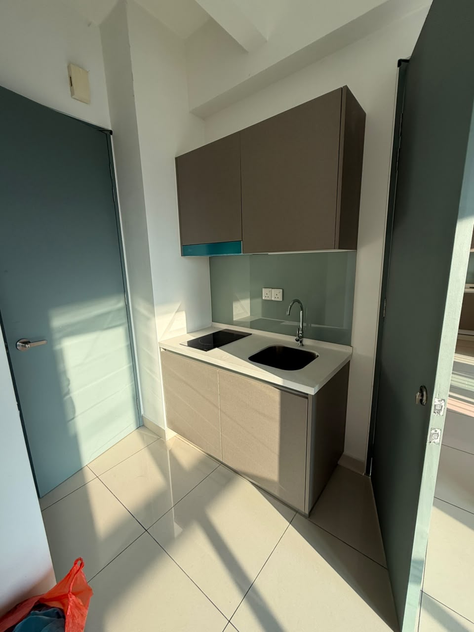 Condo for Rent at Fortune Centra, 3 Bedrooms, 1001 sqft - Image 4
