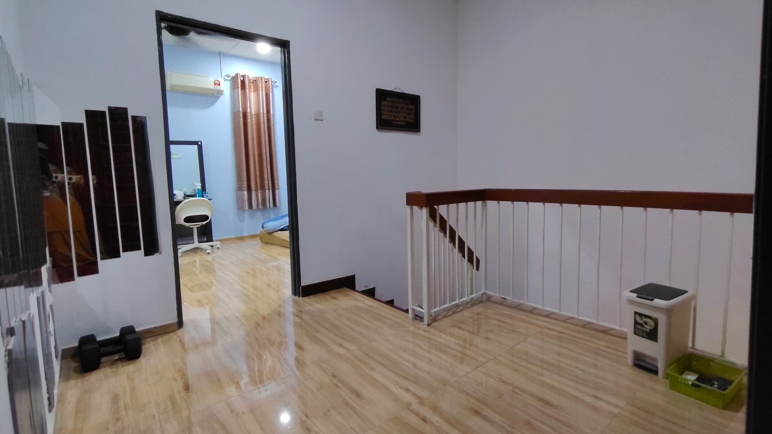RUMAH Double Storey |FREEHOLD | FULLY RENOVATED & FULLY FURNISHED Untuk DiJUAL - Image 6