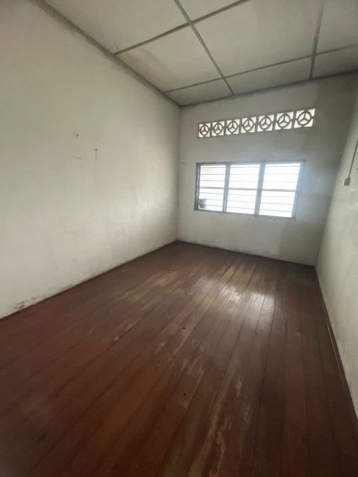 Menglembu Taman Hong Kong Single Storey Terrace House For Sale - Image 7