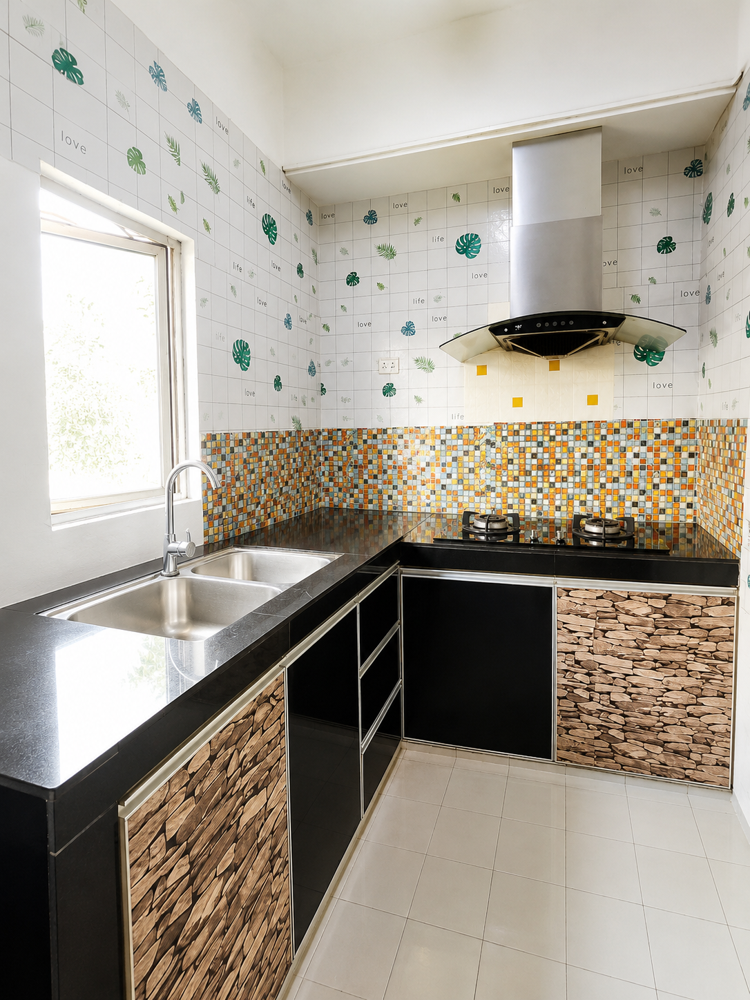 Jalan Ara, Bandar Putra Kulai | Renovated 3 Bedroom House | RM360K - Image 6