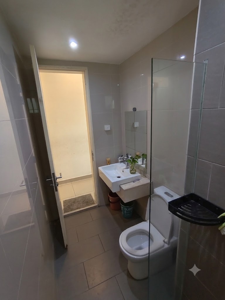 [HIGHEST FLOOR CORNER] Desa Sentul Condo @ Kuala Lumpur – RM25k+ Upgrades & 2CP - Image 12
