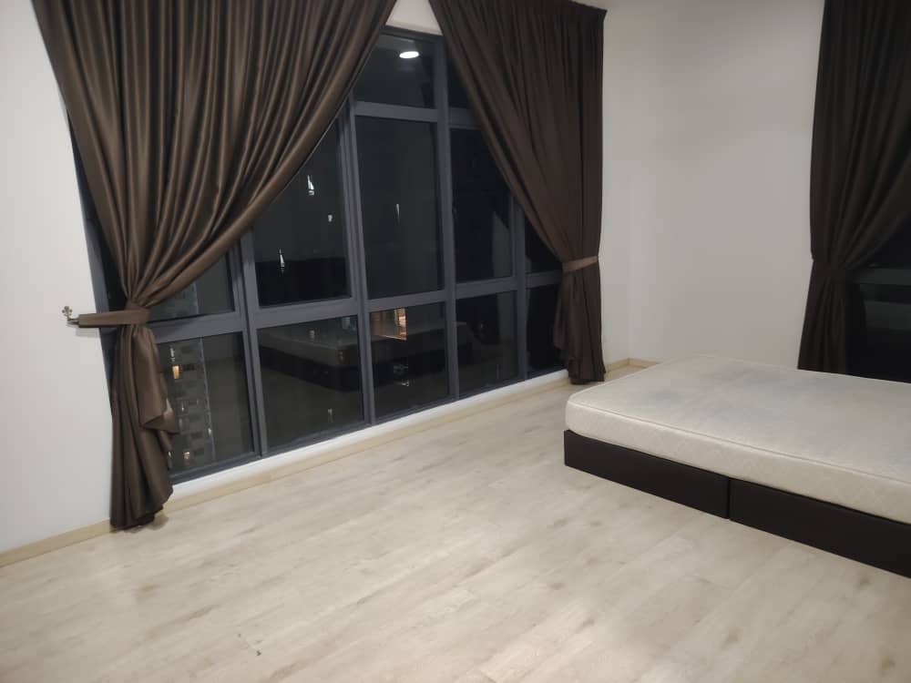 Condo for Rent at The Henge Residence, 1300 sqft - Image 3
