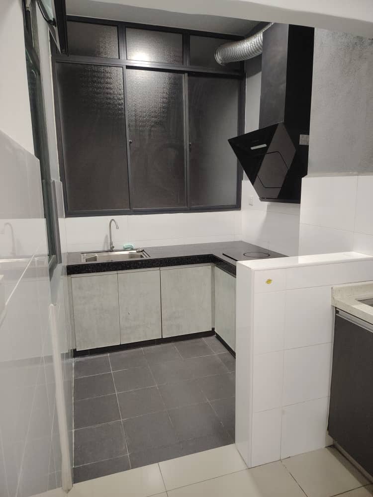 Condo for Rent at The Henge Residence, 1300 sqft - Image 8