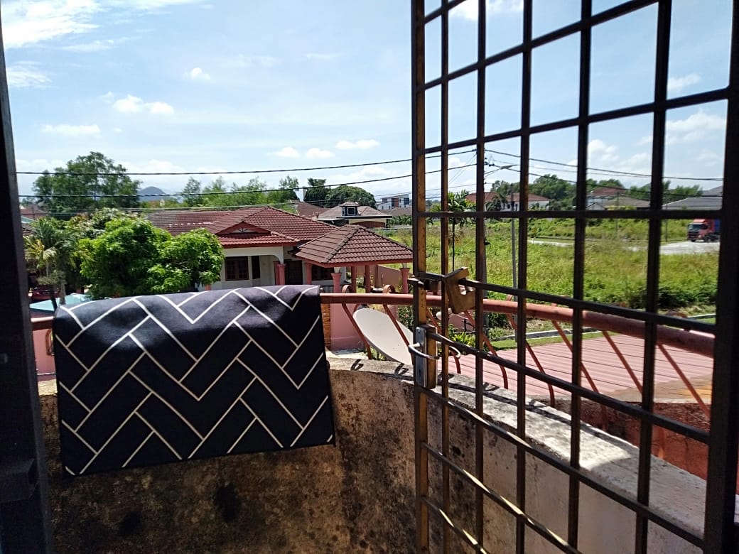 Spacious 4BR Double Storey Terrace For Sale at Taman Medan Pengkalan Megah - Image 14