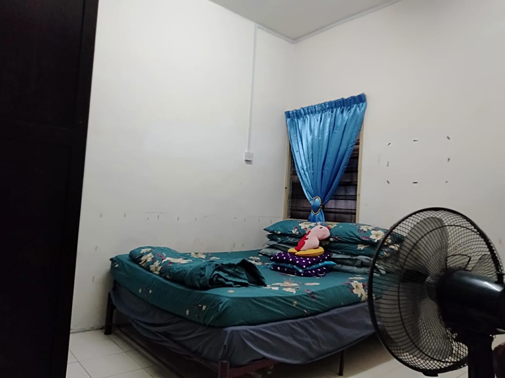 Spacious 4BR Double Storey Terrace For Sale at Taman Medan Pengkalan Megah - Image 11
