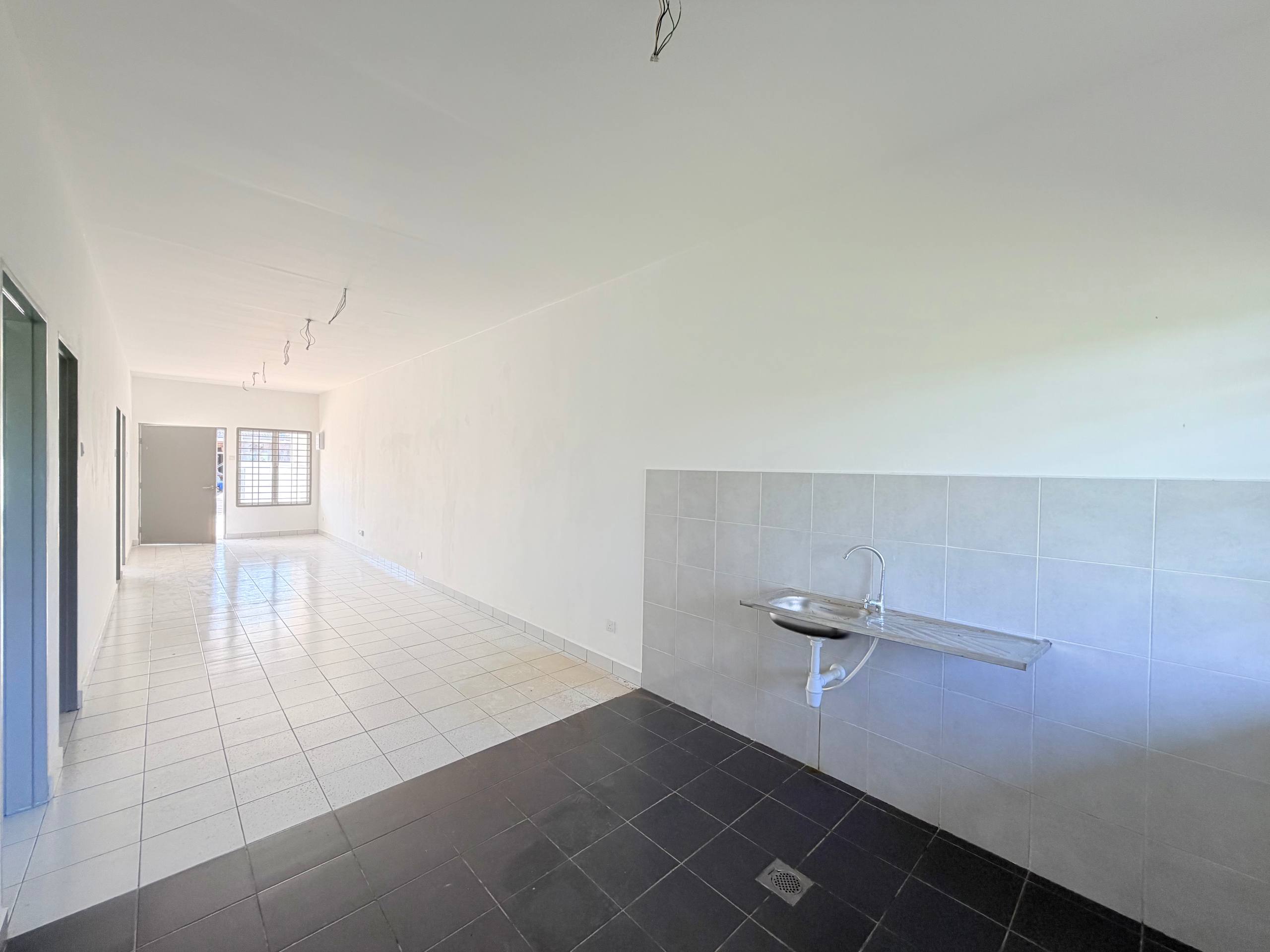 RUMAH BARU! 1 Storey Terrace, Taman Salak Kasturi, Sepang - Image 14