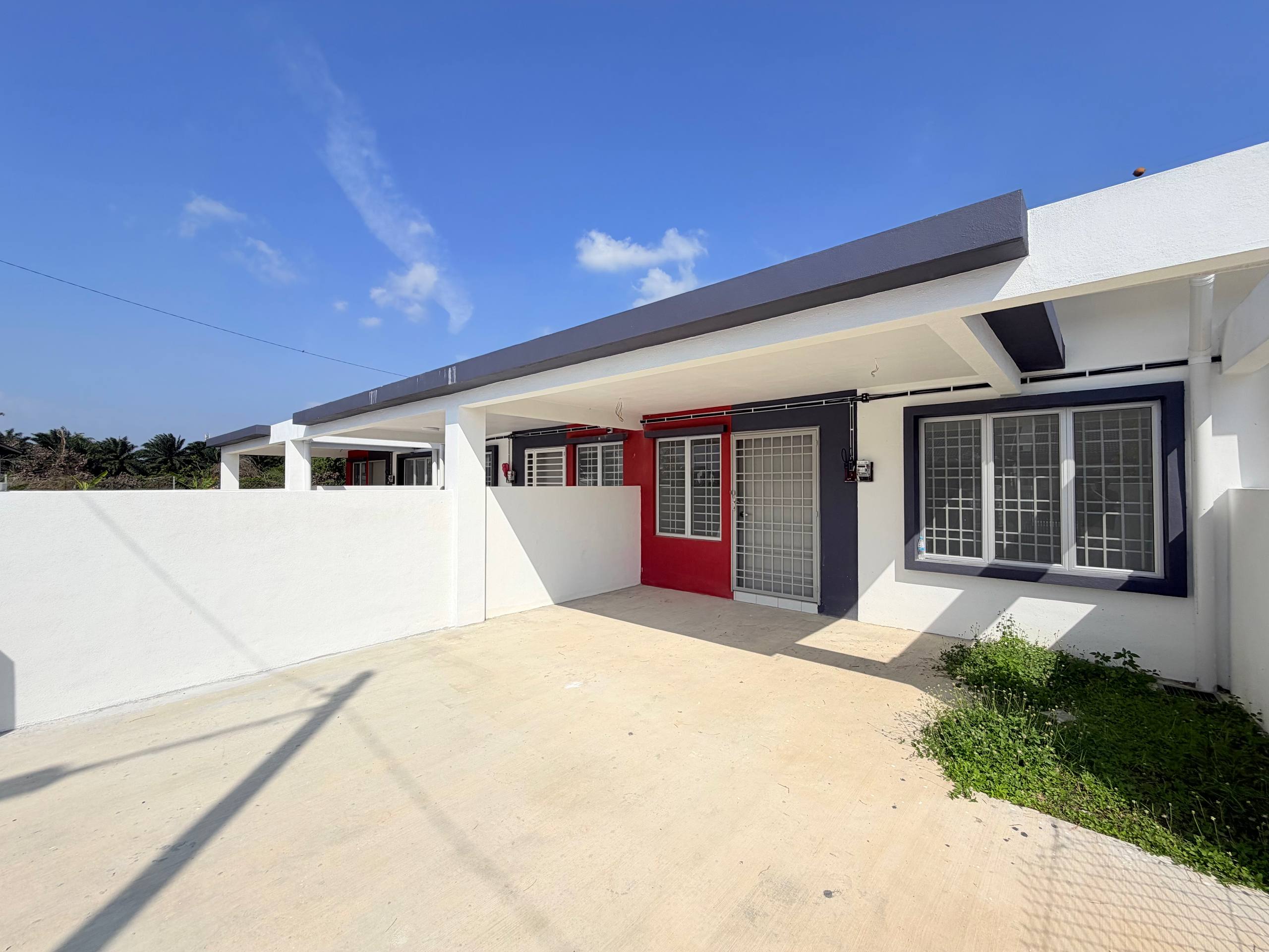 RUMAH BARU! 1 Storey Terrace, Taman Salak Kasturi, Sepang - Image 2