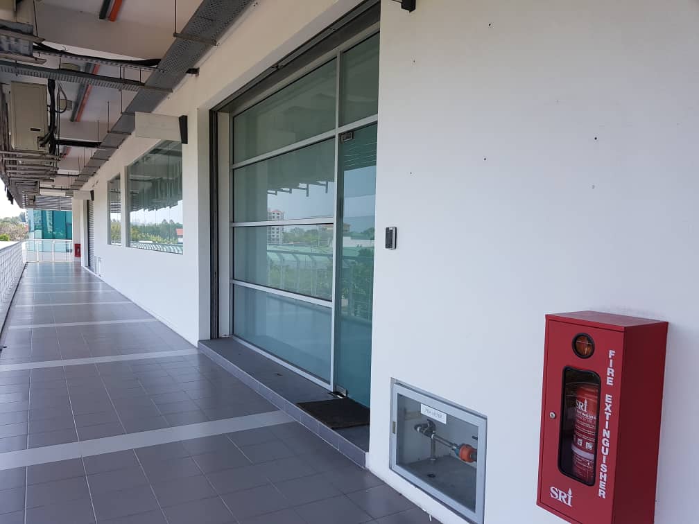 Level 3 Shop-Office For Sale At Elit Avenue, Bayan City WITH MSC STATUS 