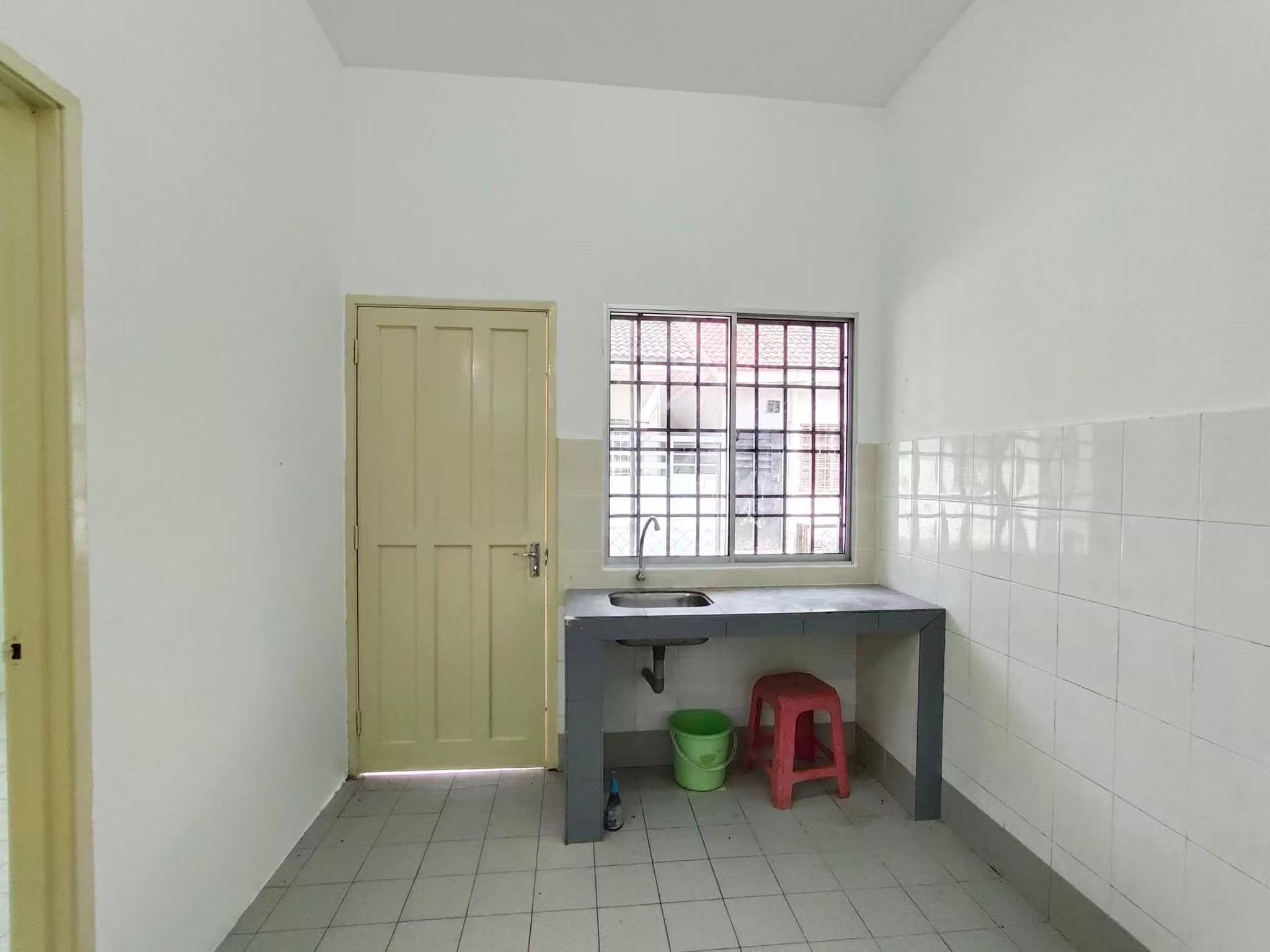 Batu Gajah Metro Pengkalan Single Storey Terrace House for Sale - Image 11