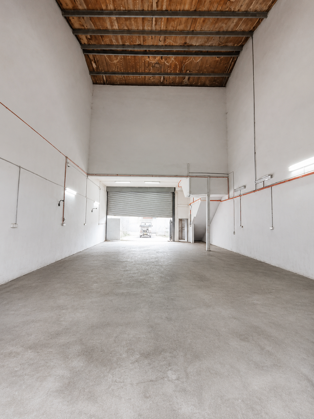 3,600 sqft Factory Warehouse For Rent Taman Perindustrian Sawit Baru, Kulai | RM2,800 - Image 4