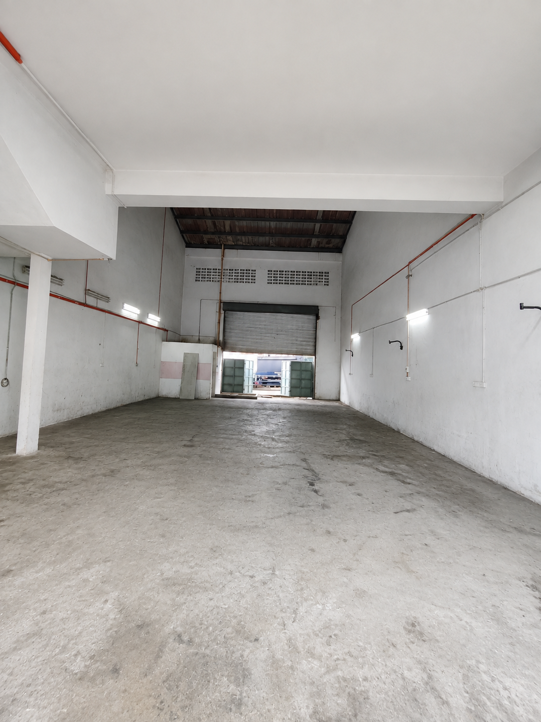 3,600 sqft Factory Warehouse For Rent Taman Perindustrian Sawit Baru, Kulai | RM2,800 - Image 5
