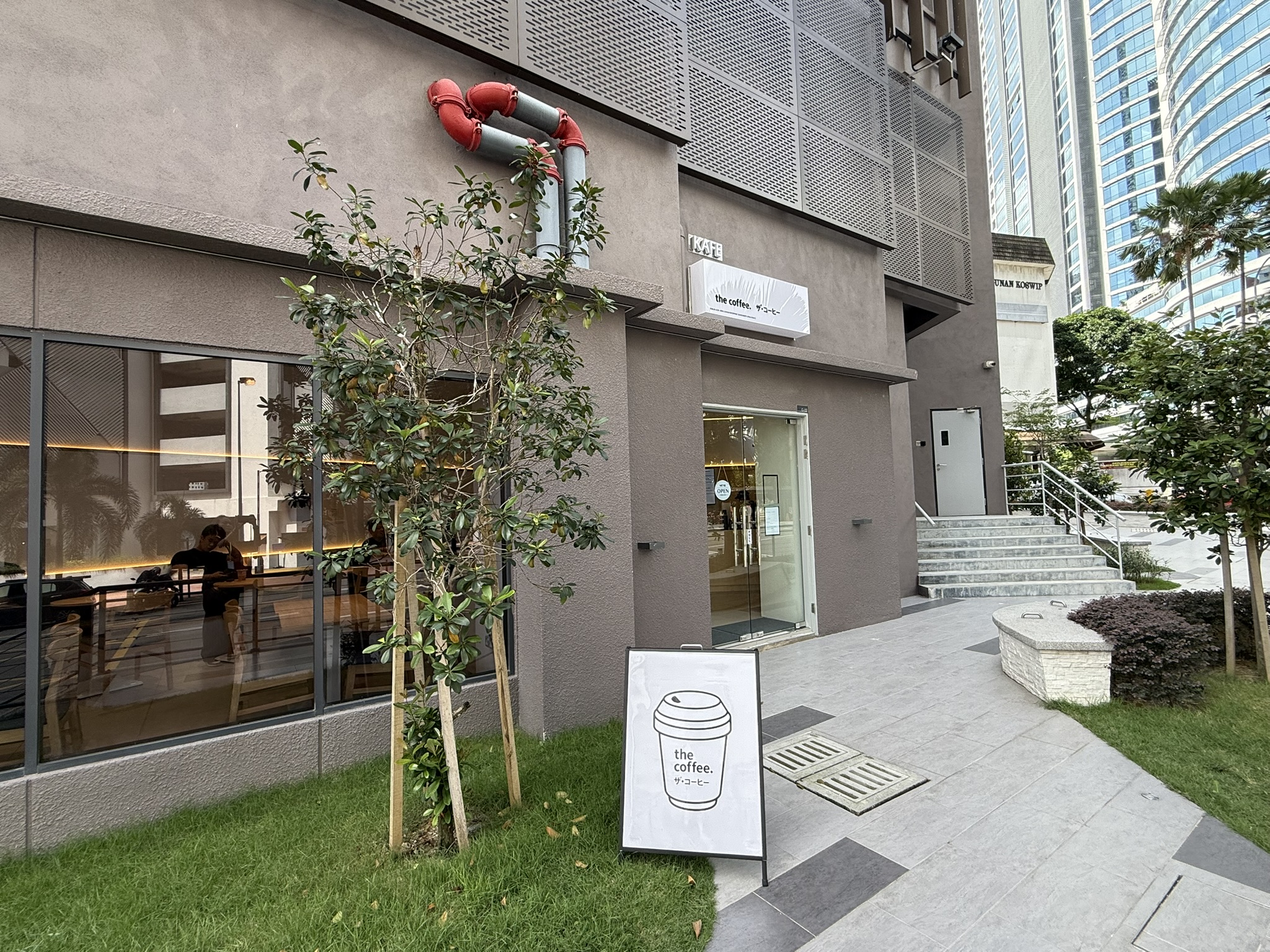 Great Rebates ROI up to 6% 150m to LRT Free All Legal Fees - Image 33
