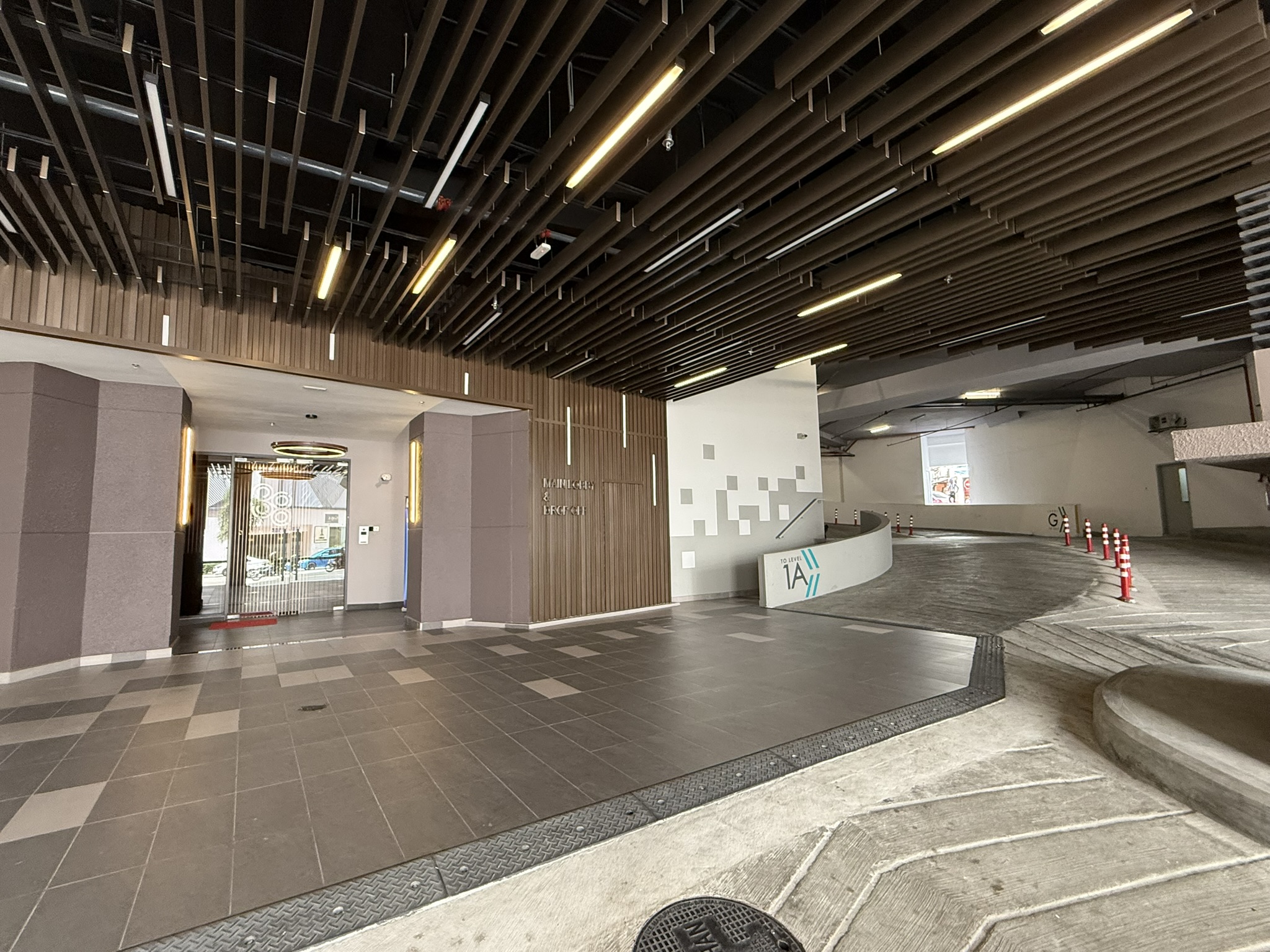 Great Rebates ROI up to 6% 150m to LRT Free All Legal Fees - Image 34