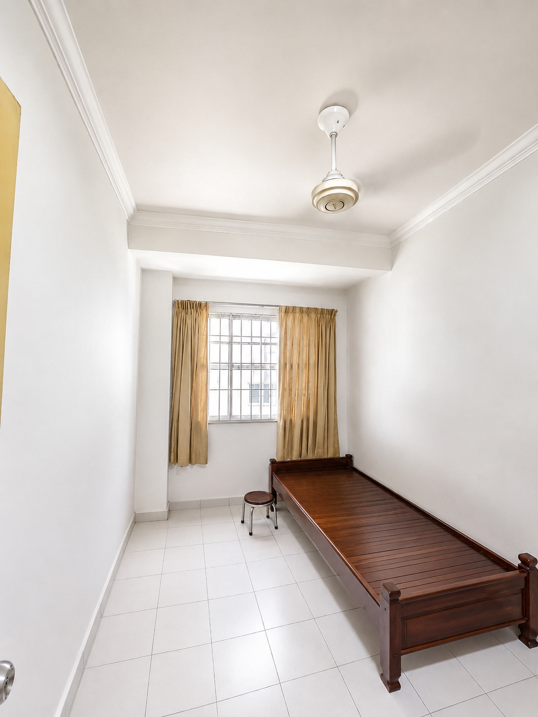 Double Storey Terrace Bandar Putra Kulai | 4 Bedroom 3 Bath | RM480K - Image 2