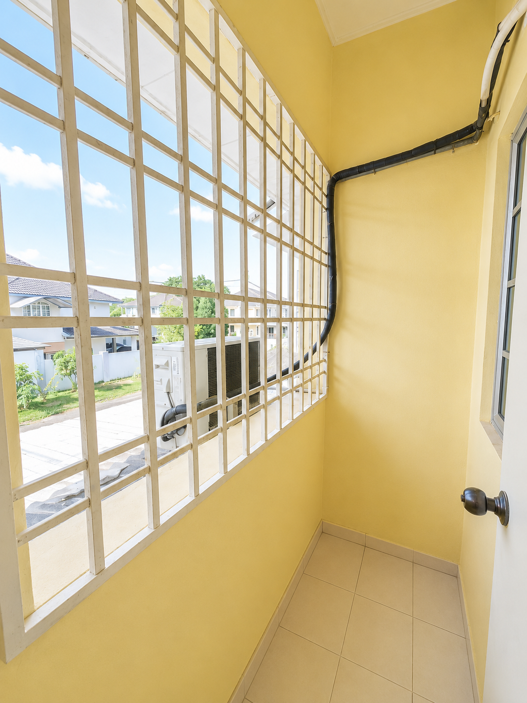 Double Storey Terrace Bandar Putra Kulai | 4 Bedroom 3 Bath | RM480K - Image 5