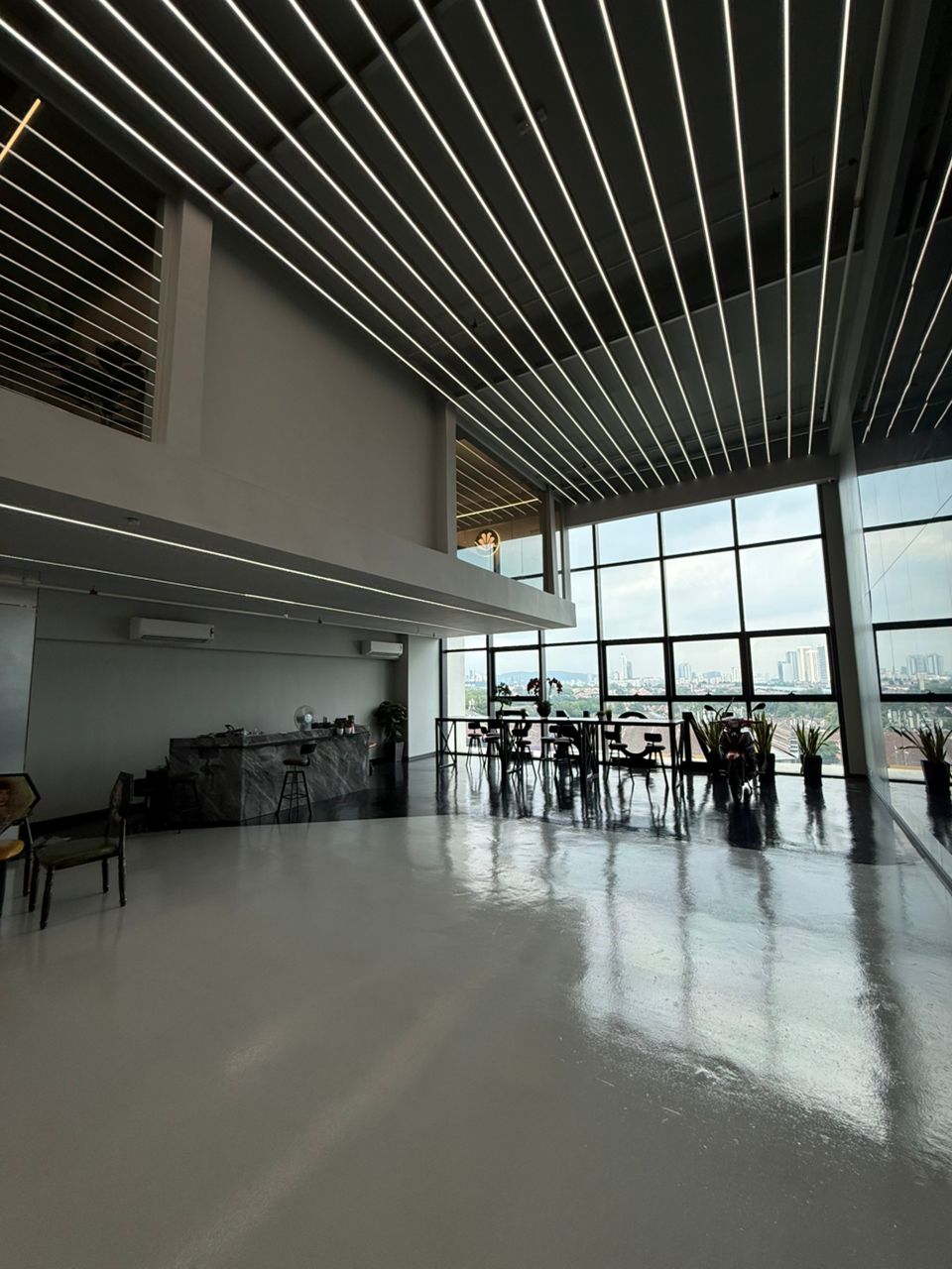 Emhub warehouse for sale Kota damansara retail lot petaling jaya Selangor  - Image 2