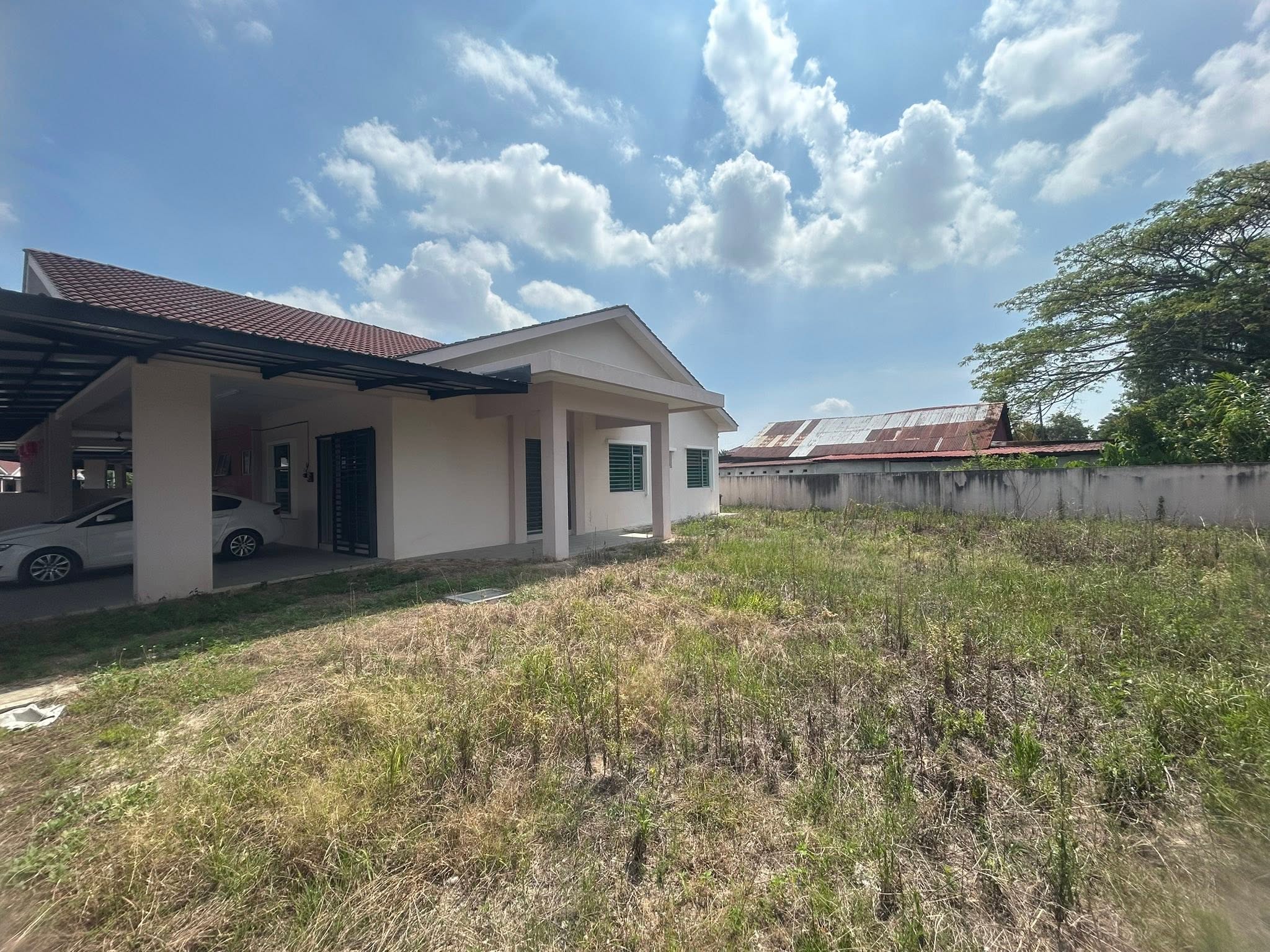 Pusing Taman Pelangi New Semi D For Rent  - Image 2