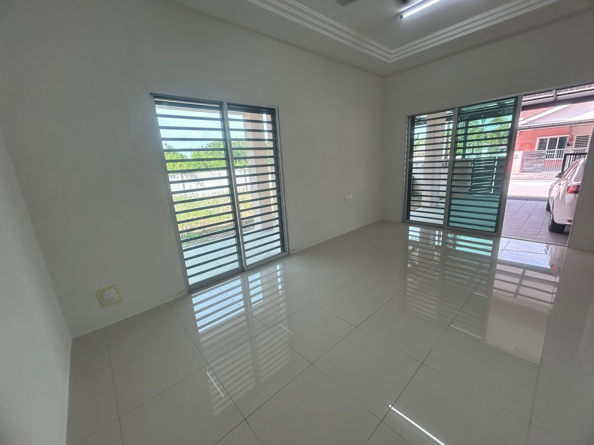 Pusing Taman Pelangi New Semi D For Rent  - Image 4