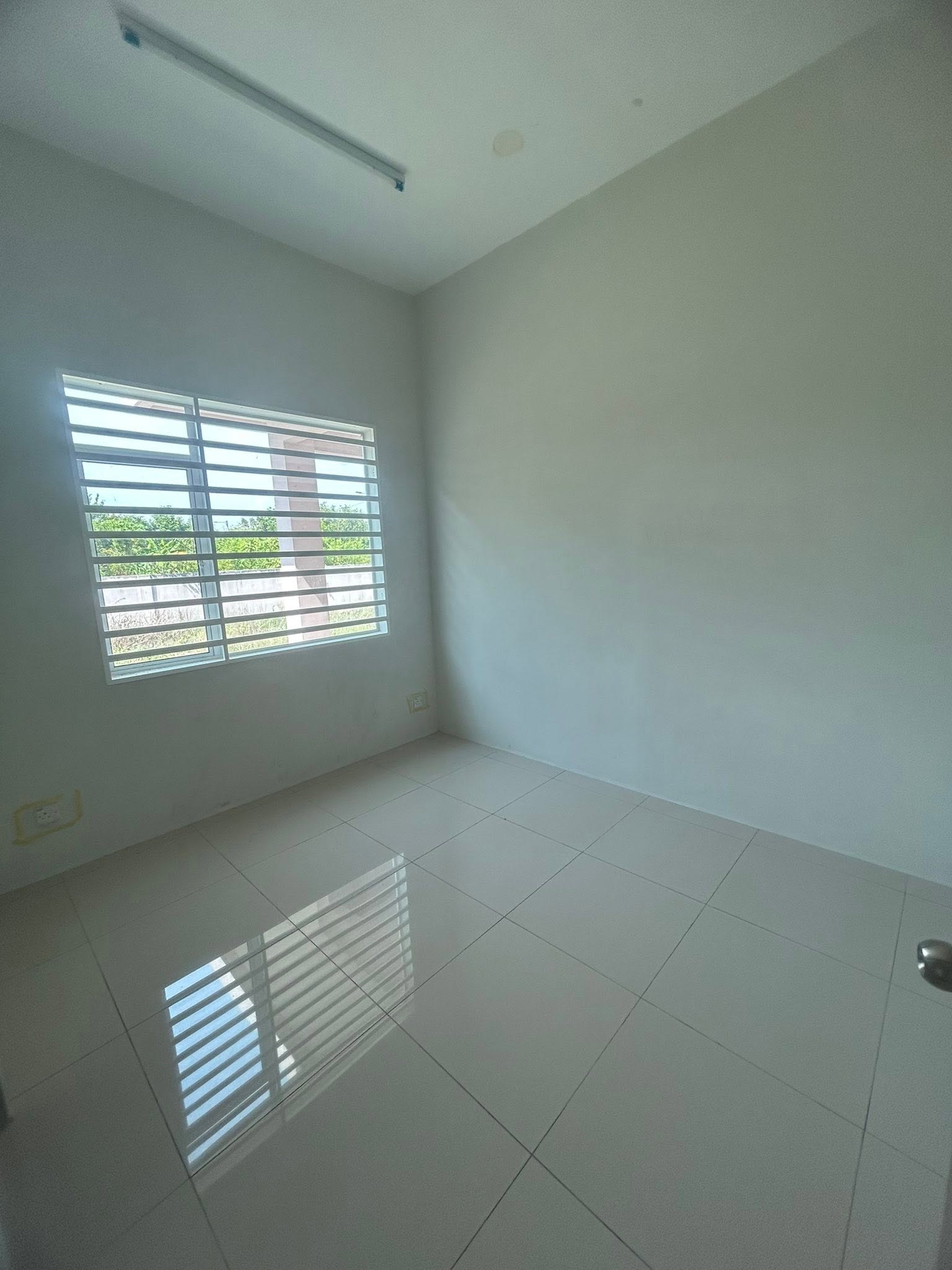 Pusing Taman Pelangi New Semi D For Rent  - Image 7