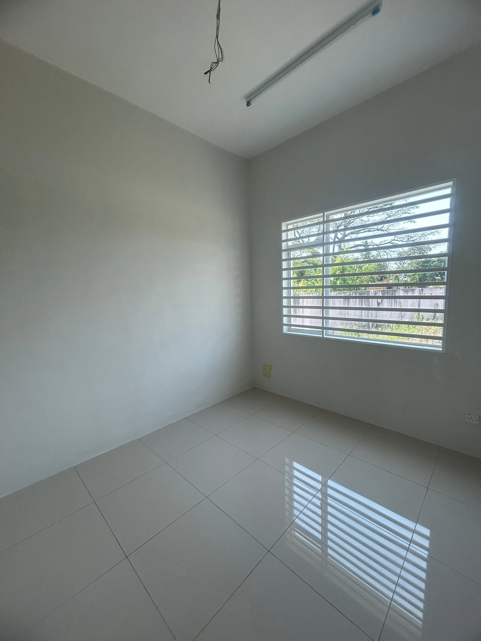Pusing Taman Pelangi New Semi D For Rent  - Image 8