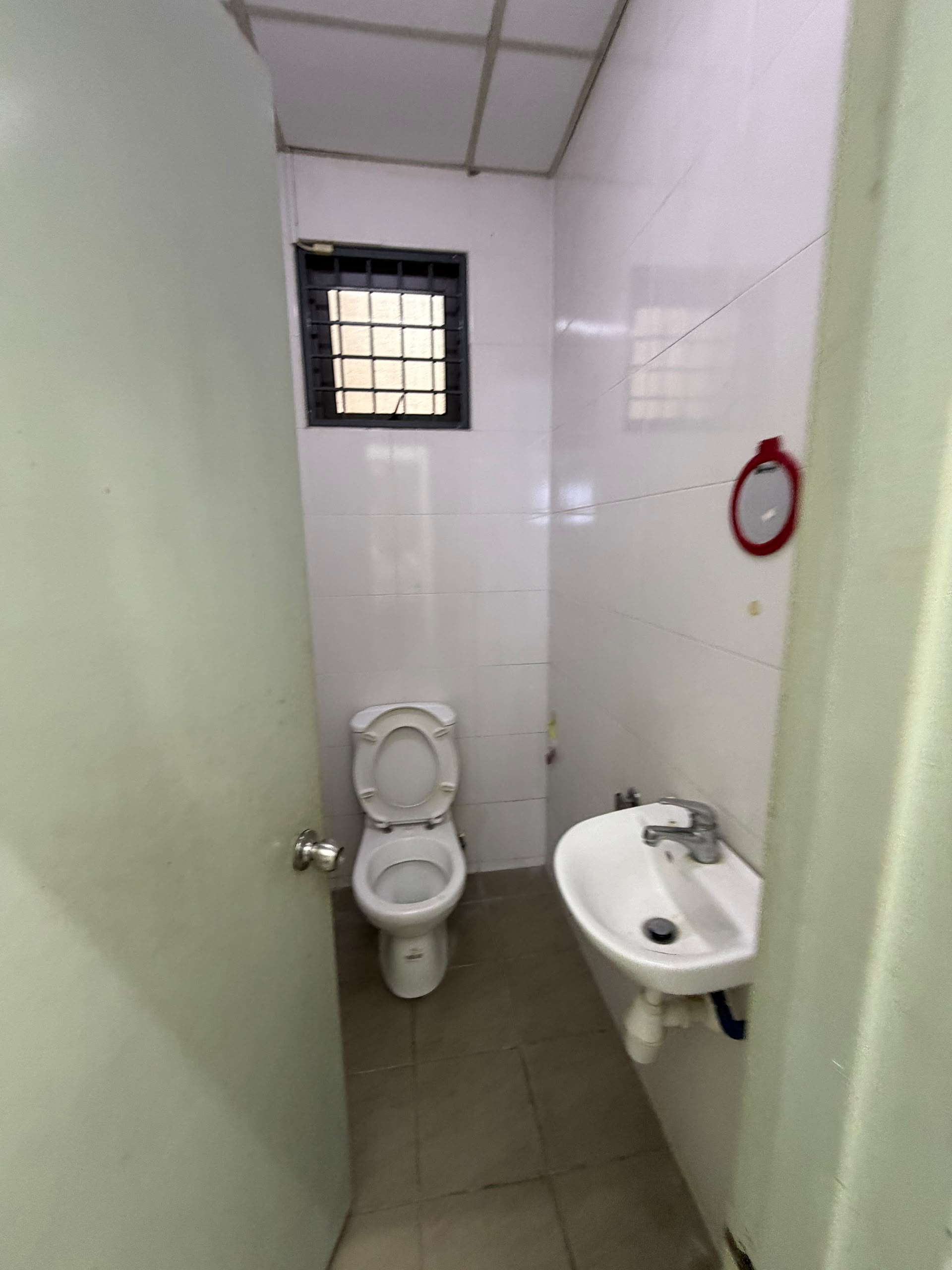 Sungai besi Kuala Lumpur Shop lot ground floor for rent - Image 5