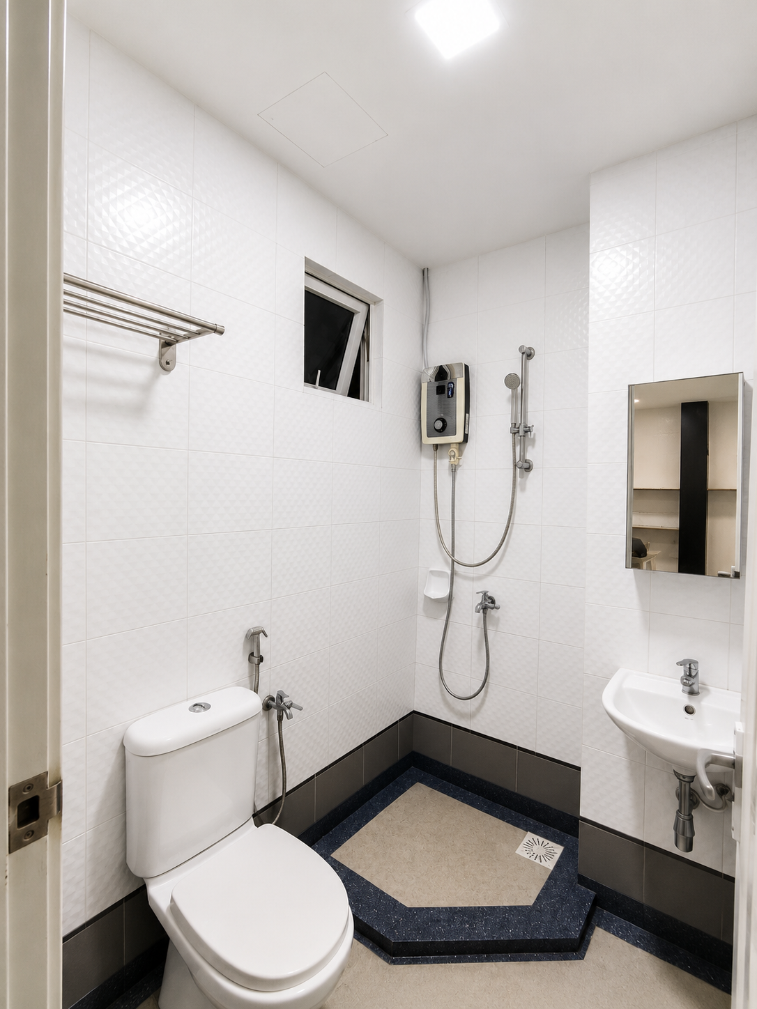 Season Luxury Apartment Larkin JB | 3 Bedroom Fully Furnished | RM600K - Image 7