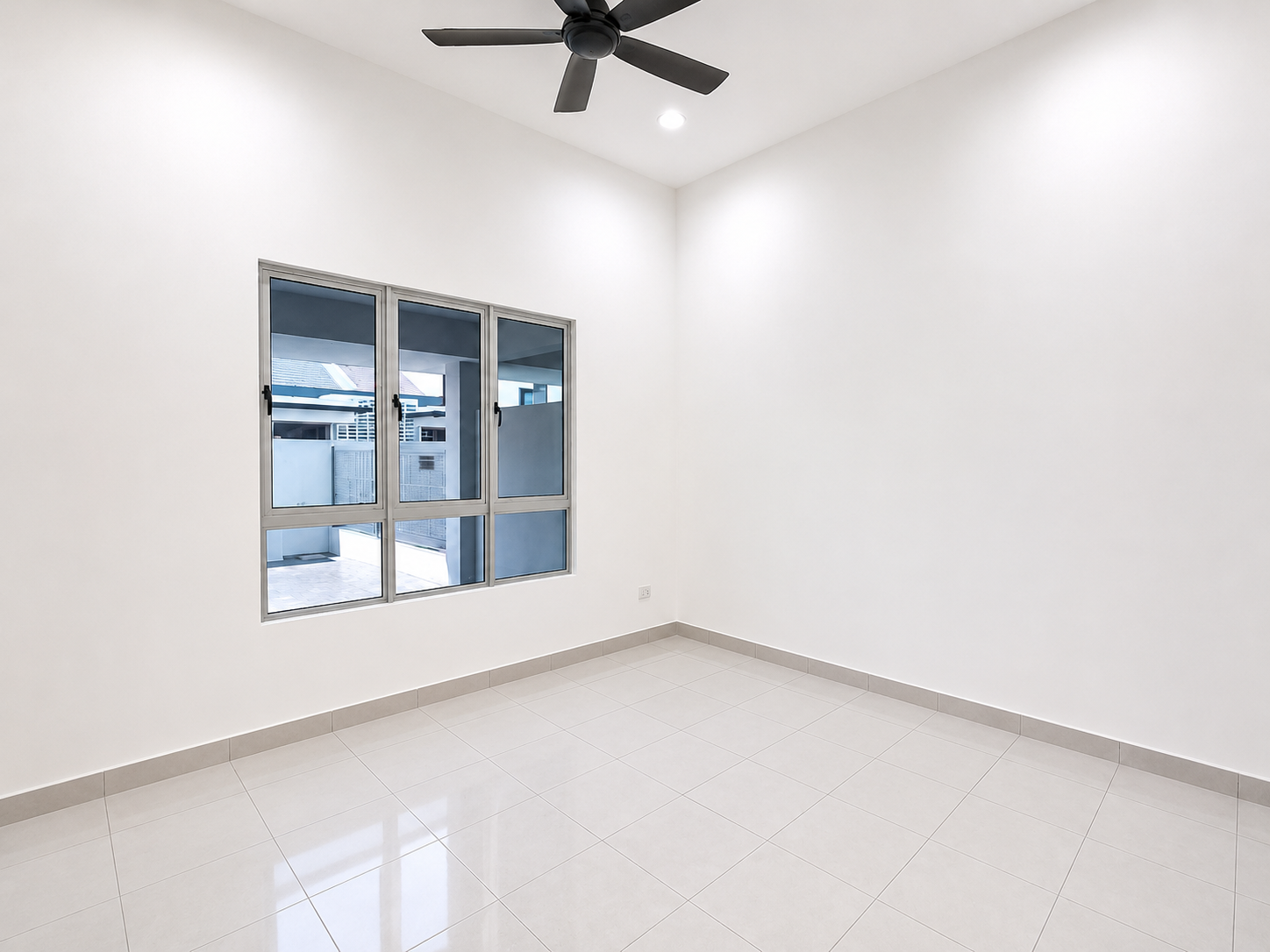 4-Bedroom Single Storey House @ Bandar Putra Kulai | Gated & Guarded  - Image 4
