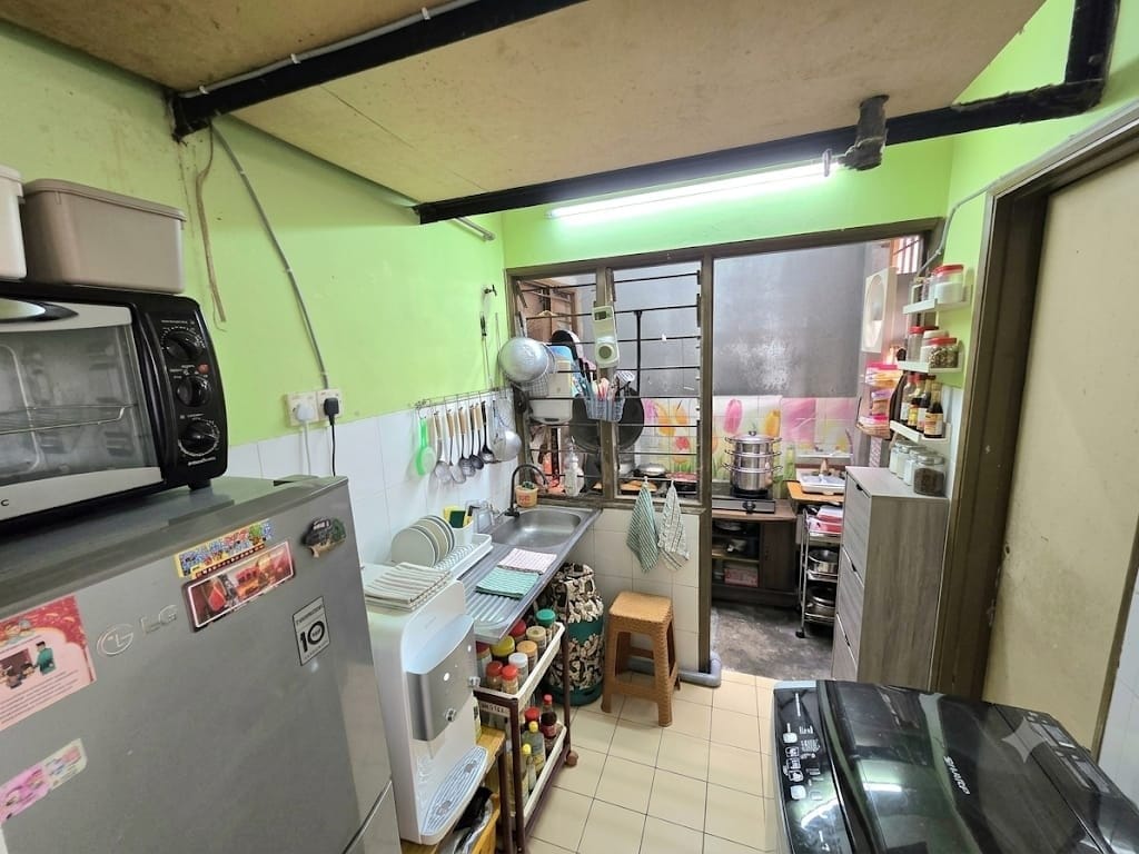 Rumah PANGSAPURI SEROJA, TAMAN PUCHONG INDAH UNTUK DIJUAL - Image 6