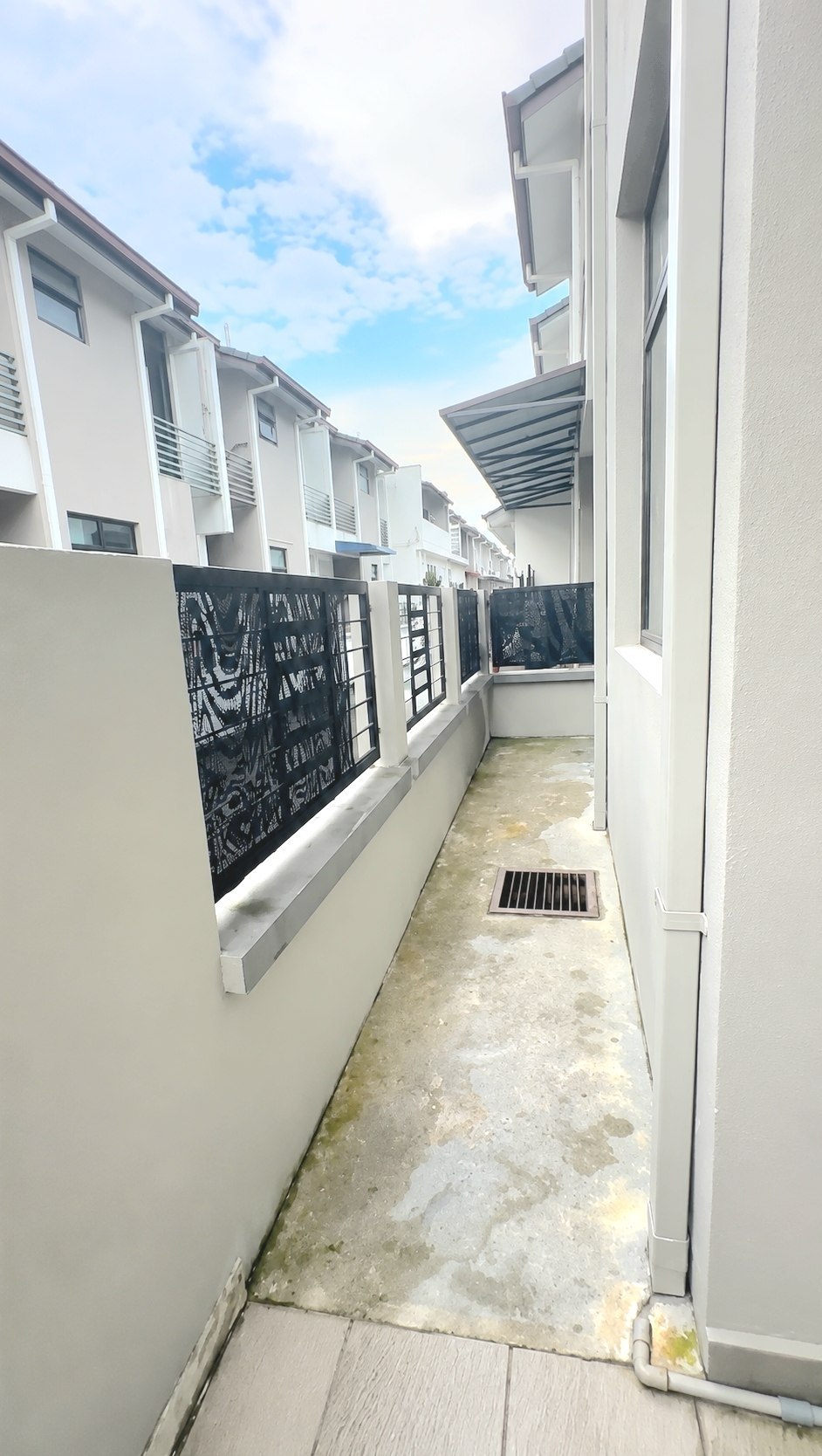 FOR SALE | BANDAR BUKIT RAJA  ‼️ FREEHOLD DOUBLE STOREY END LOT ‼️  ‼️RARE END LOT‼️ • FACING OPEN (TASIK)  - Image 11