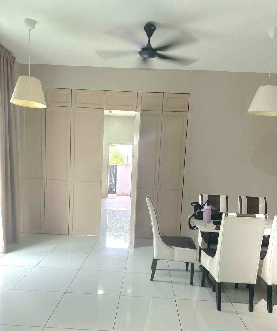 FOR SALE | BANDAR BUKIT RAJA  ‼️ FREEHOLD DOUBLE STOREY END LOT ‼️  ‼️RARE END LOT‼️ • FACING OPEN (TASIK)  - Image 7