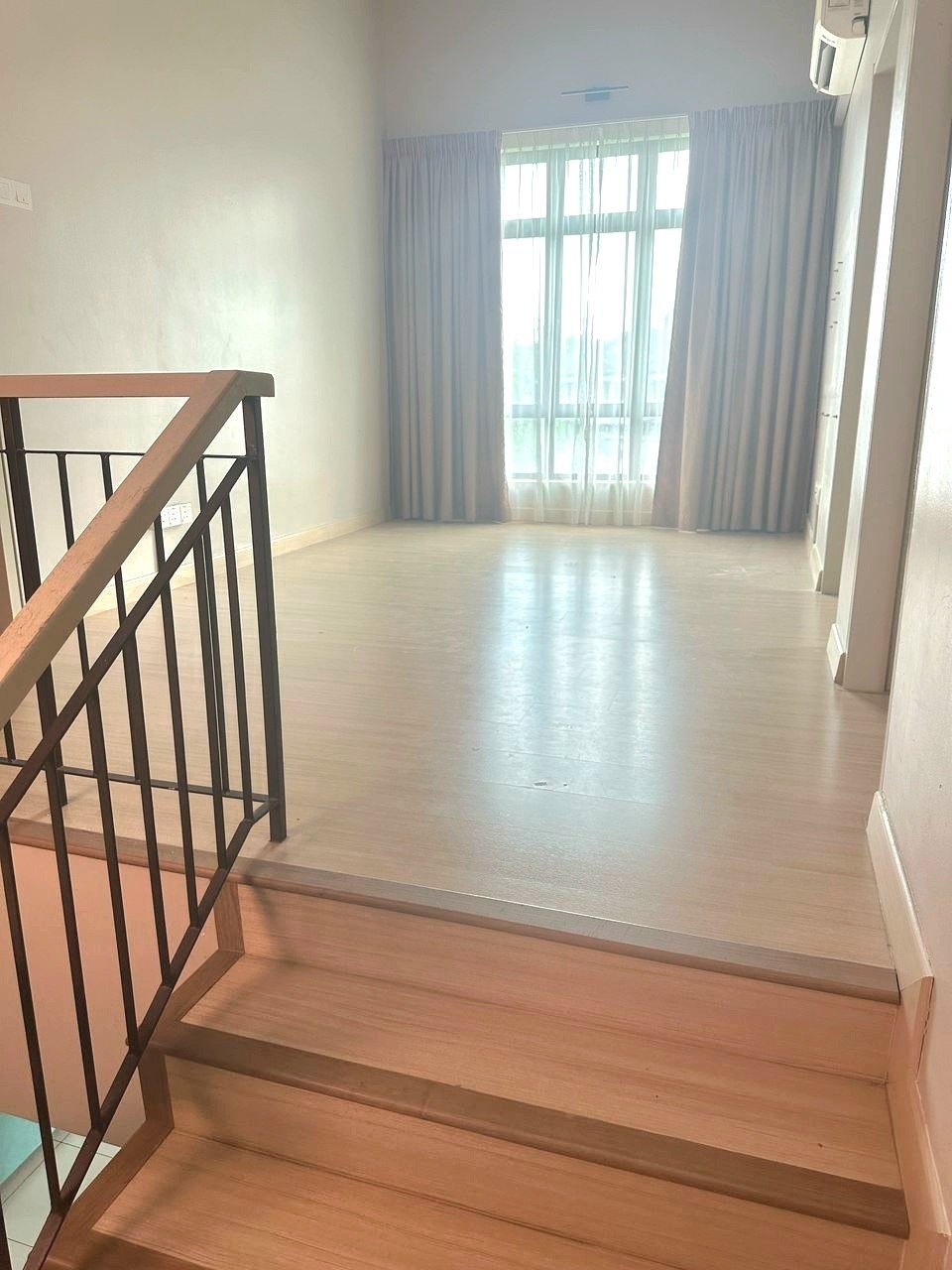 FOR SALE | BANDAR BUKIT RAJA  ‼️ FREEHOLD DOUBLE STOREY END LOT ‼️  ‼️RARE END LOT‼️ • FACING OPEN (TASIK)  - Image 9