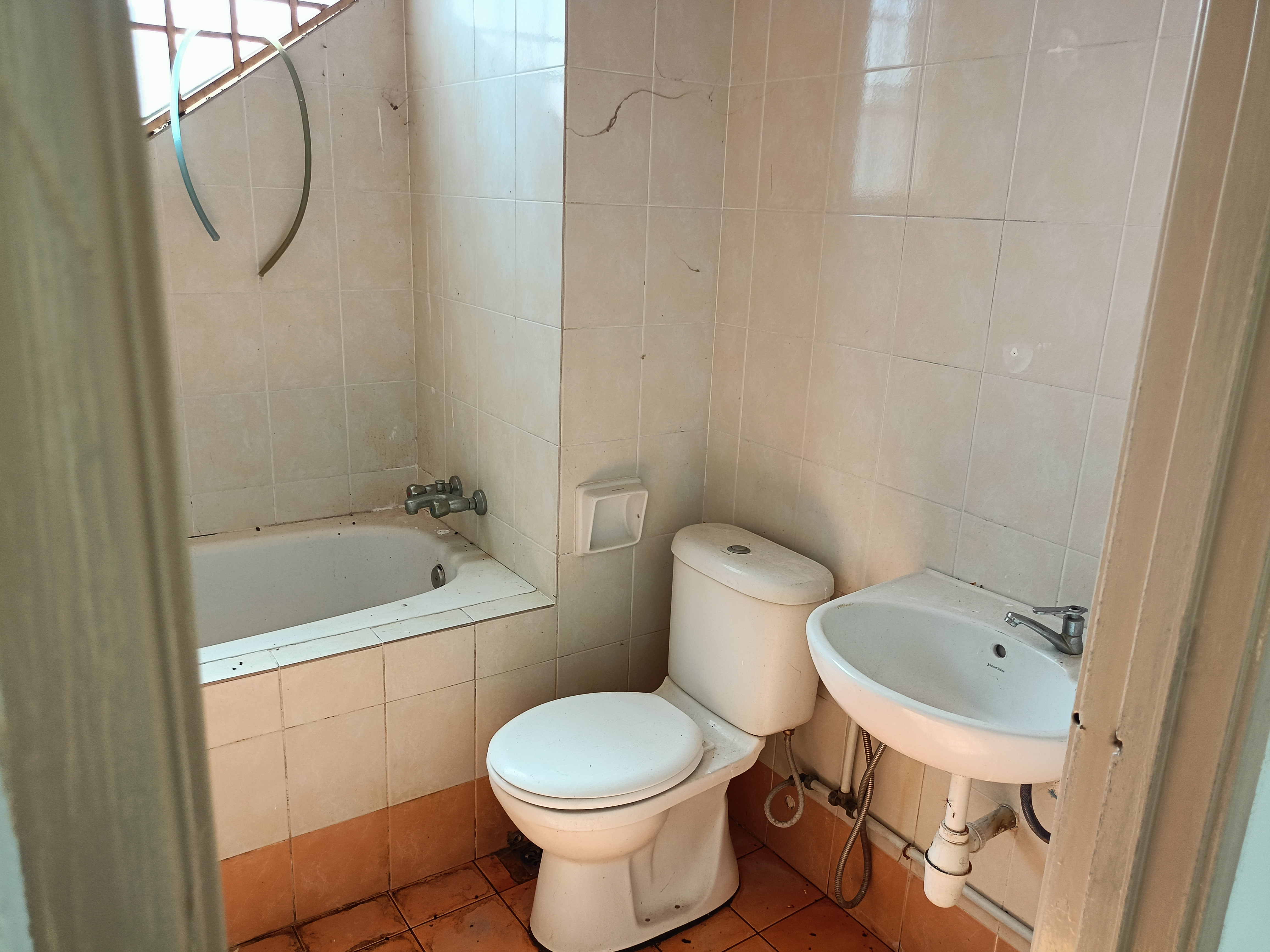2 storey Semi Detached House at Lorong Kekabu Permatang Damar Laut, Batu Maung Penang  - Image 28