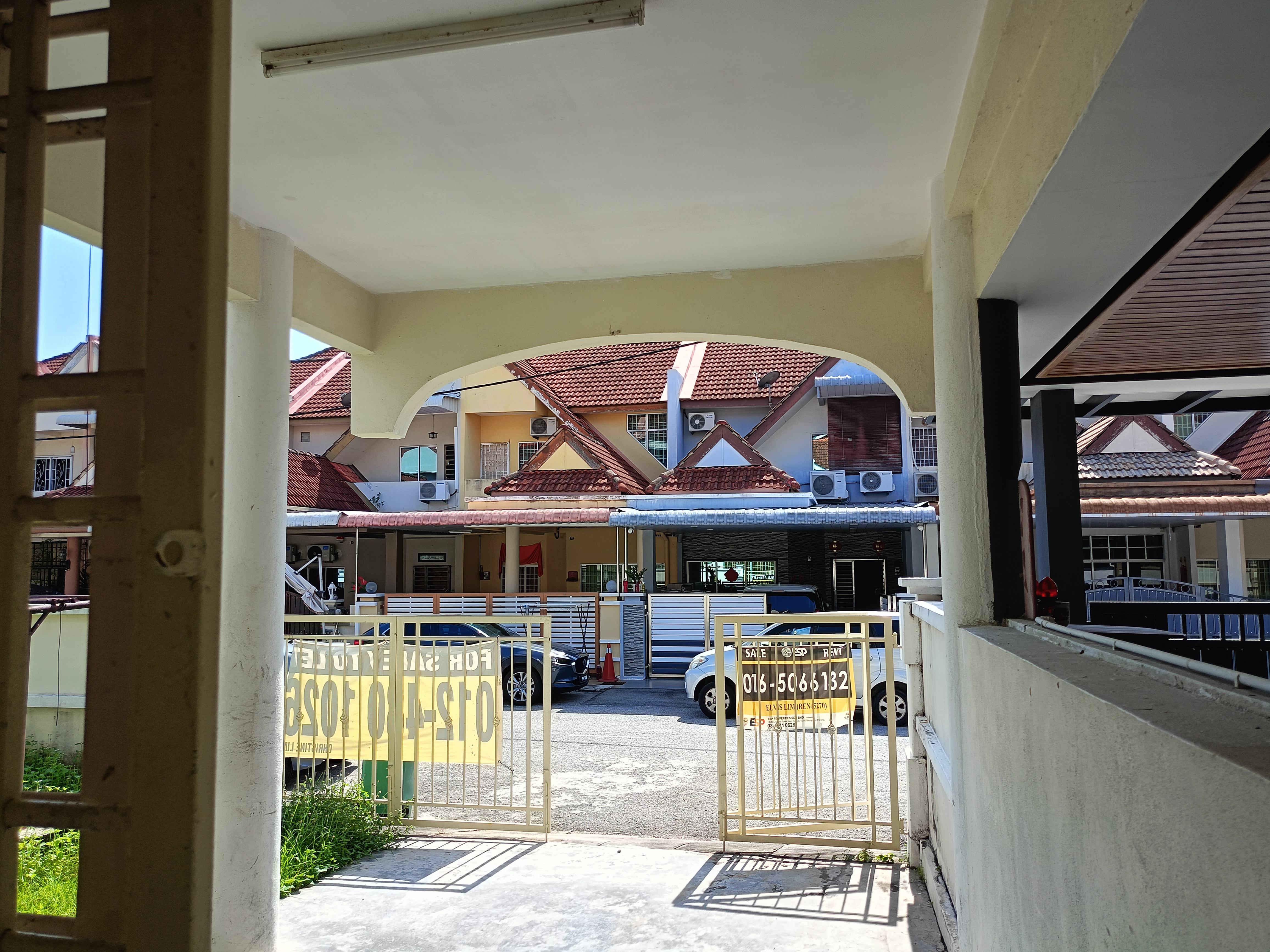 2 storey Semi Detached House at Lorong Kekabu Permatang Damar Laut, Batu Maung Penang  - Image 5