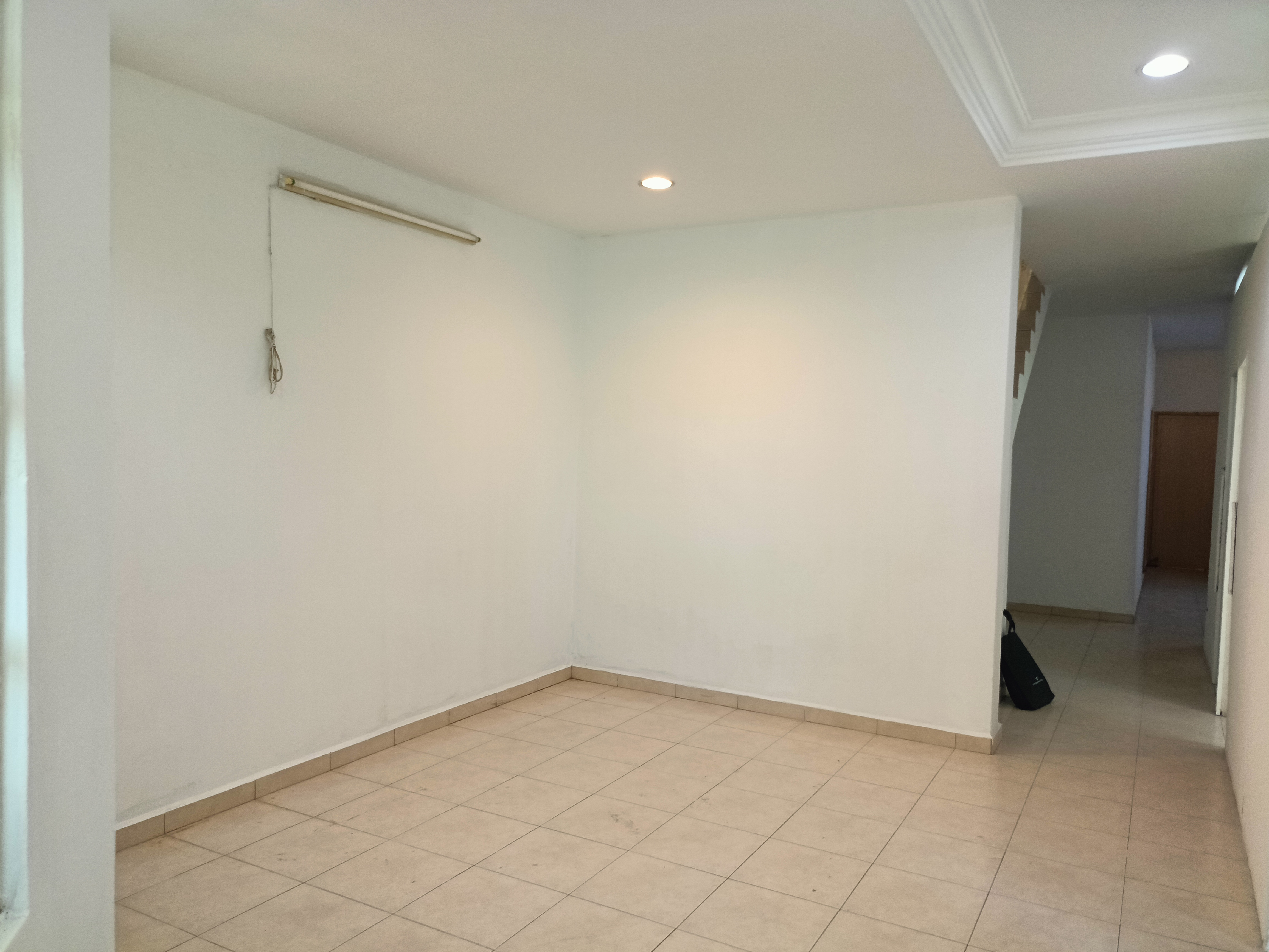 2 storey Semi Detached House at Lorong Kekabu Permatang Damar Laut, Batu Maung Penang  - Image 9
