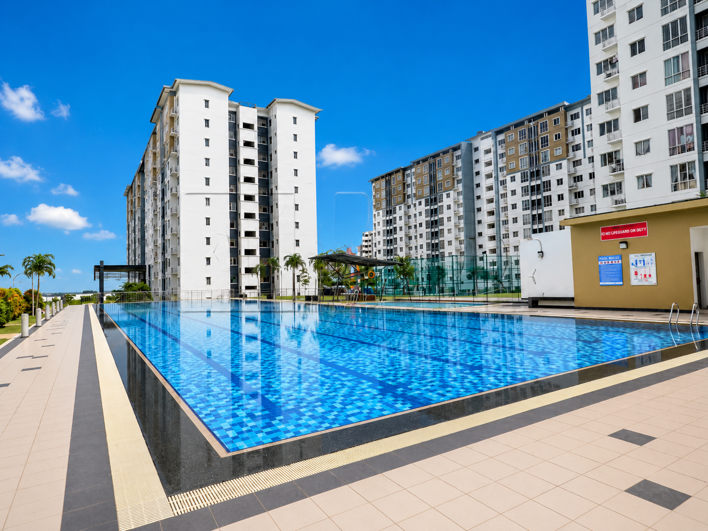 Freehold 3-Bed Condo for Sale in Seri Baiduri, Setia Alam - 920 sqft