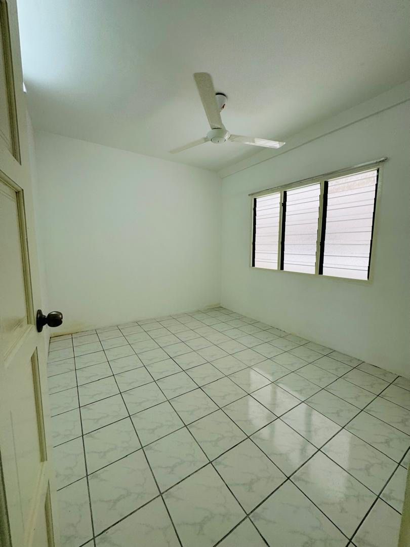 FOR RENT🔥PANGSAPURI BAIDURI, PERSIARAN TASIK KESUMA, BANDAR TASIK KESUMA, BERANANG - Image 4